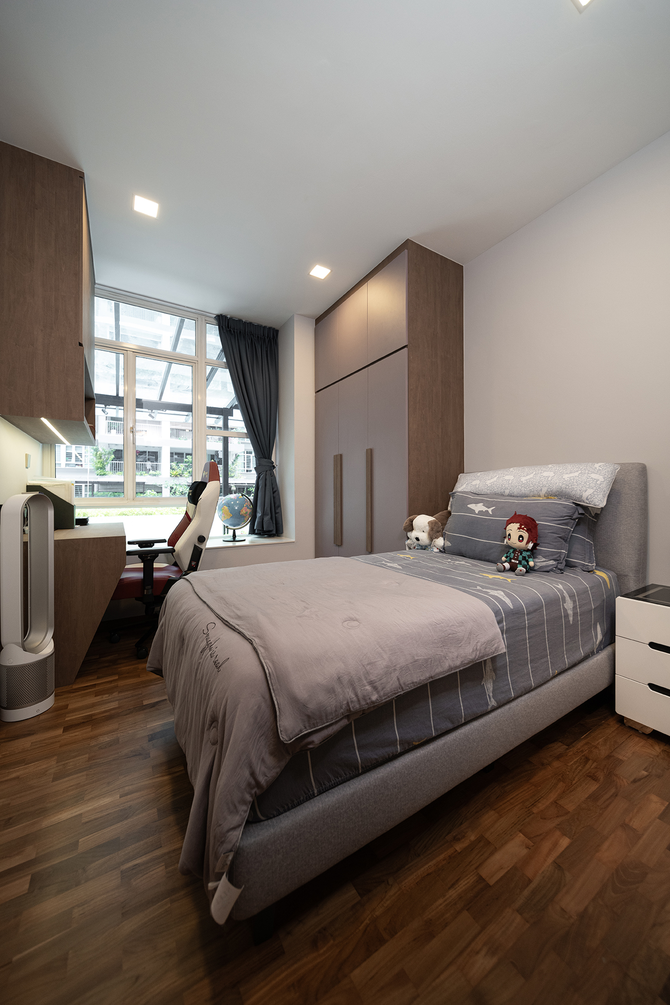 Modern Design - Bedroom - Condominium - Design by Defour Home Studios Pte Ltd