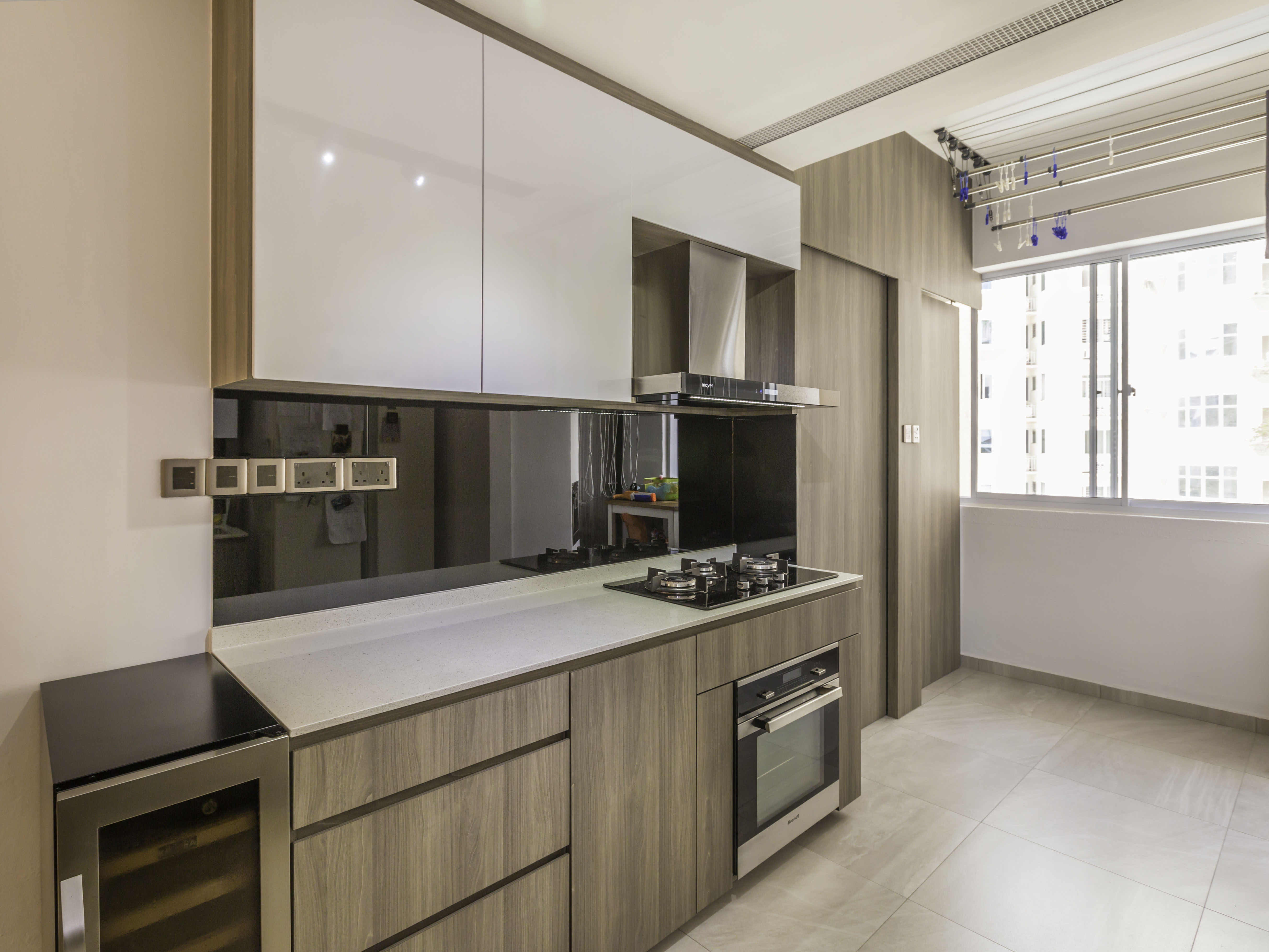 Minimalist Design - Kitchen - Condominium - Design by Des & Co Interior Pte Ltd
