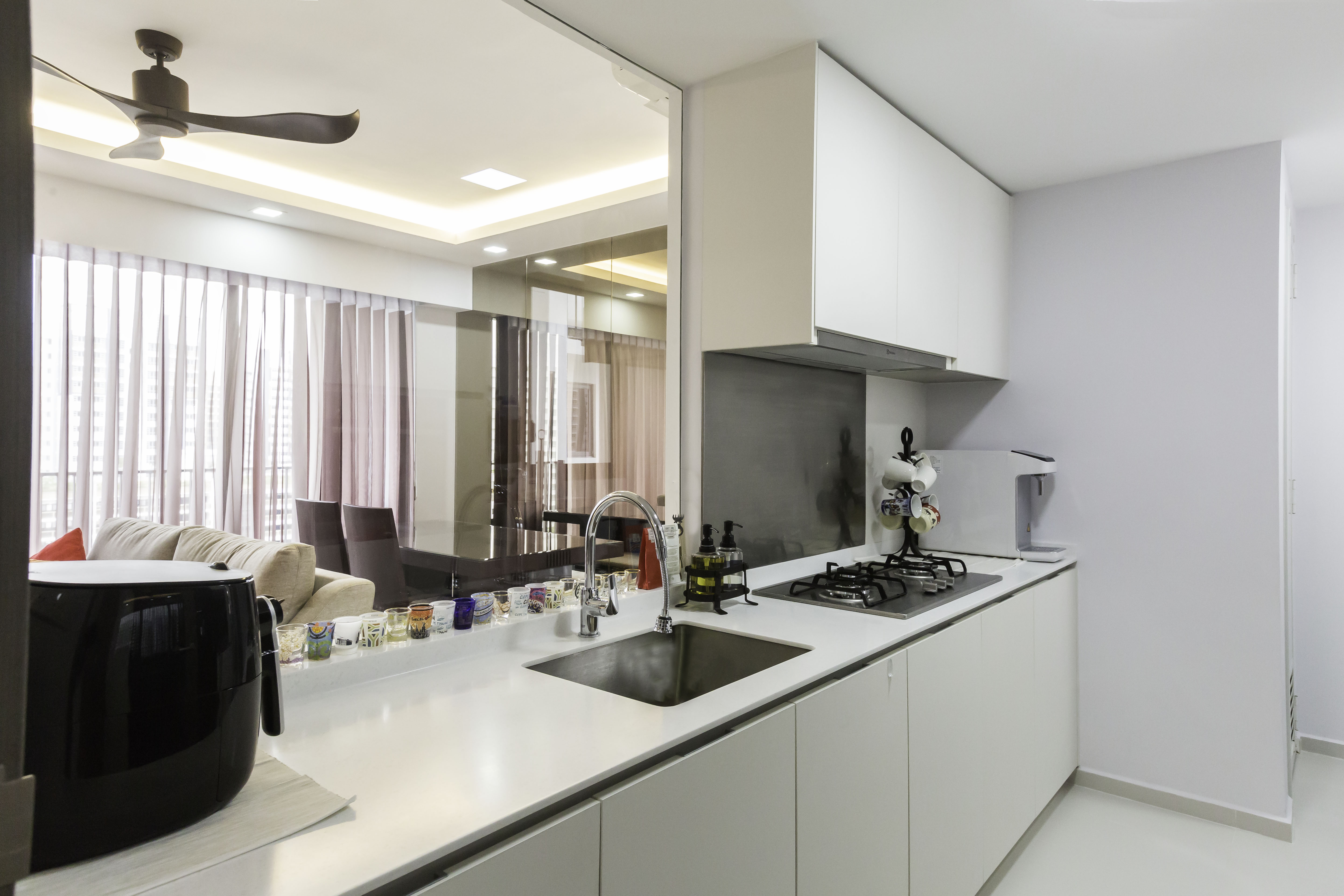 Contemporary, Modern Design - Kitchen - Condominium - Design by Design 4 Space Pte Ltd