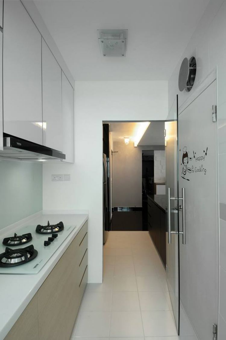 Contemporary, Modern Design - Kitchen - HDB 5 Room - Design by Design 4 Space Pte Ltd