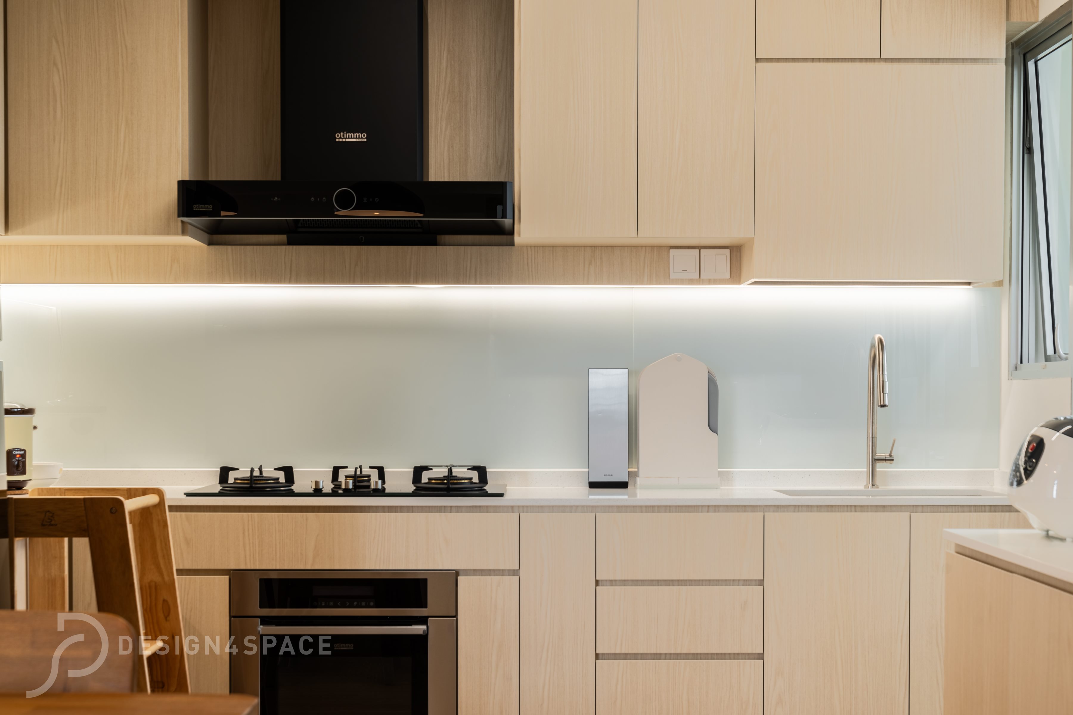 Contemporary, Modern Design - Kitchen - HDB 4 Room - Design by Design 4 Space Pte Ltd