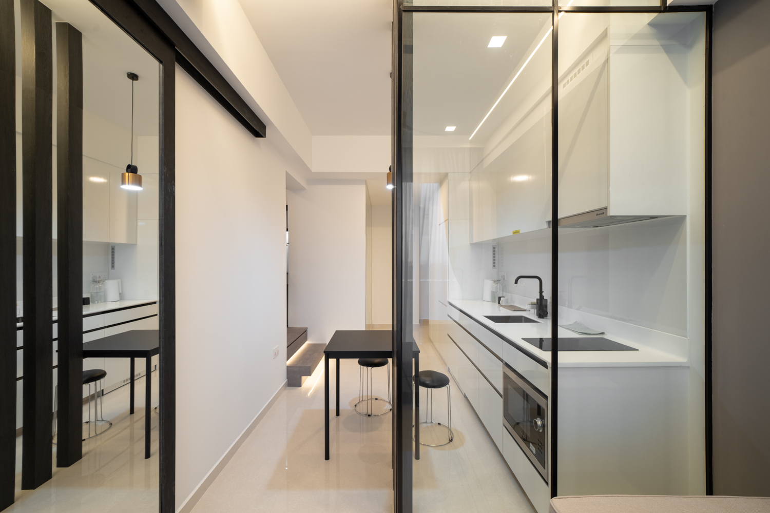 Contemporary, Modern Design - Kitchen - Condominium - Design by Design 4 Space Pte Ltd