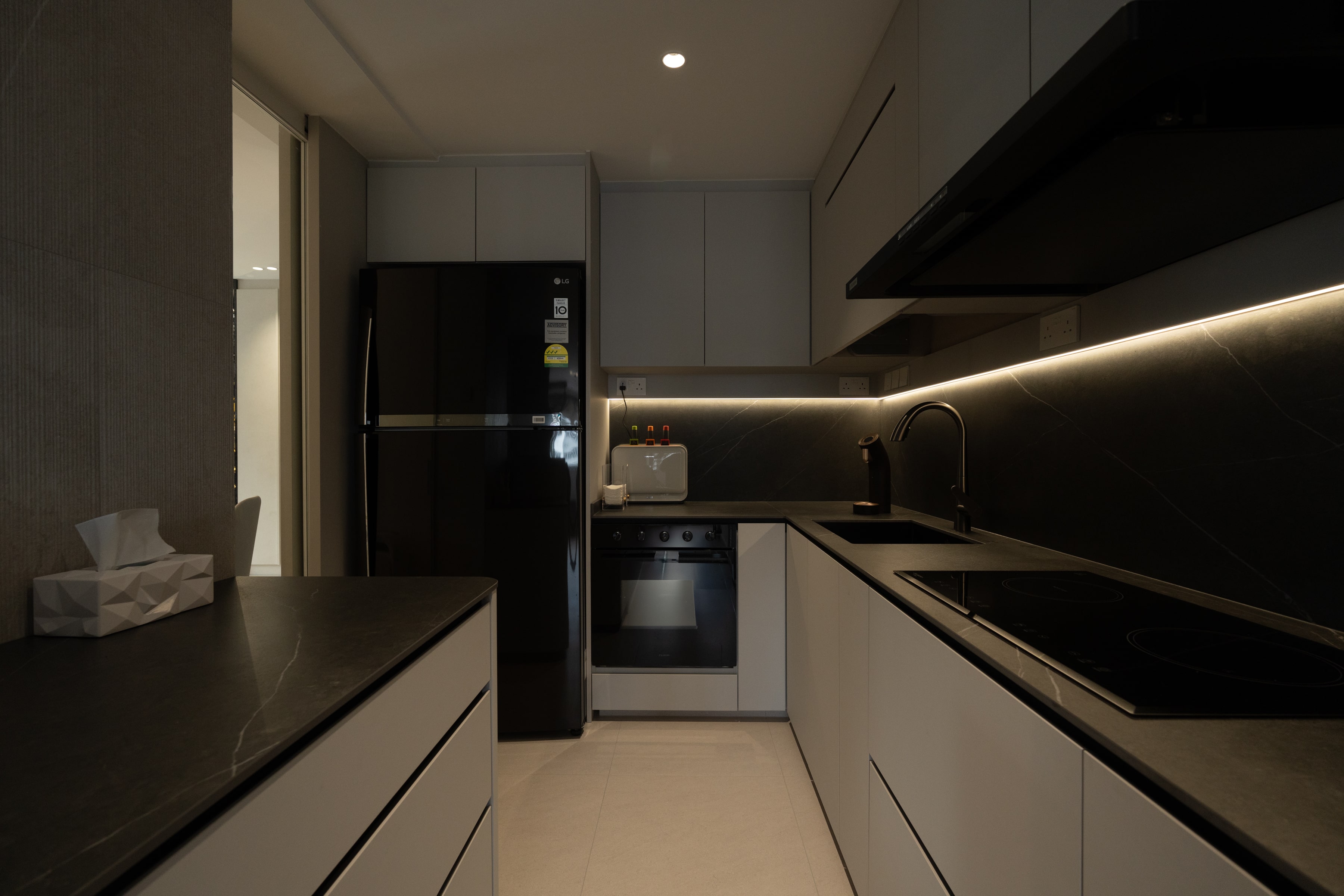 Contemporary, Modern Design - Kitchen - Condominium - Design by Design 4 Space Pte Ltd