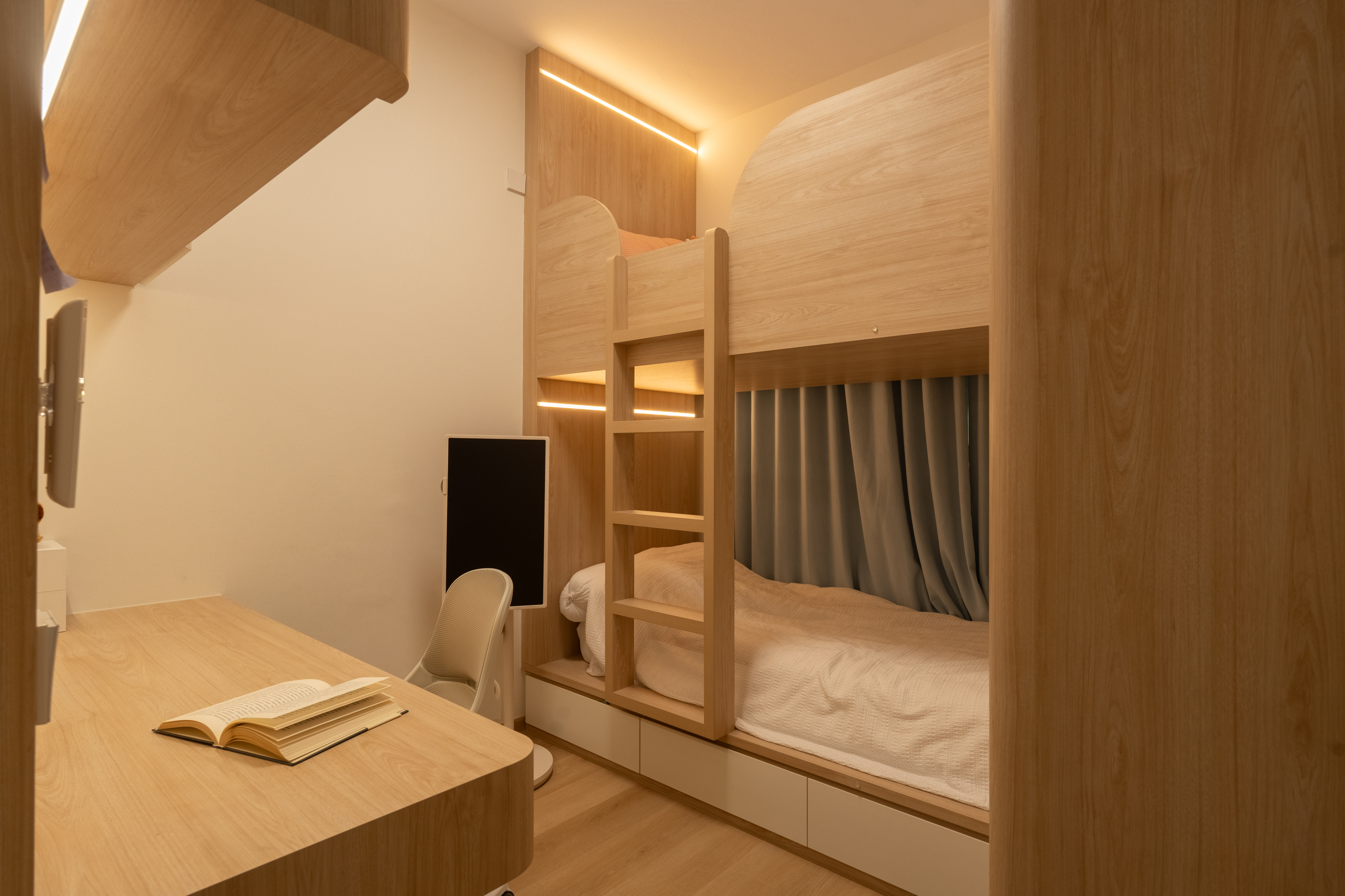 Contemporary, Modern Design - Bedroom - Condominium - Design by Design 4 Space Pte Ltd