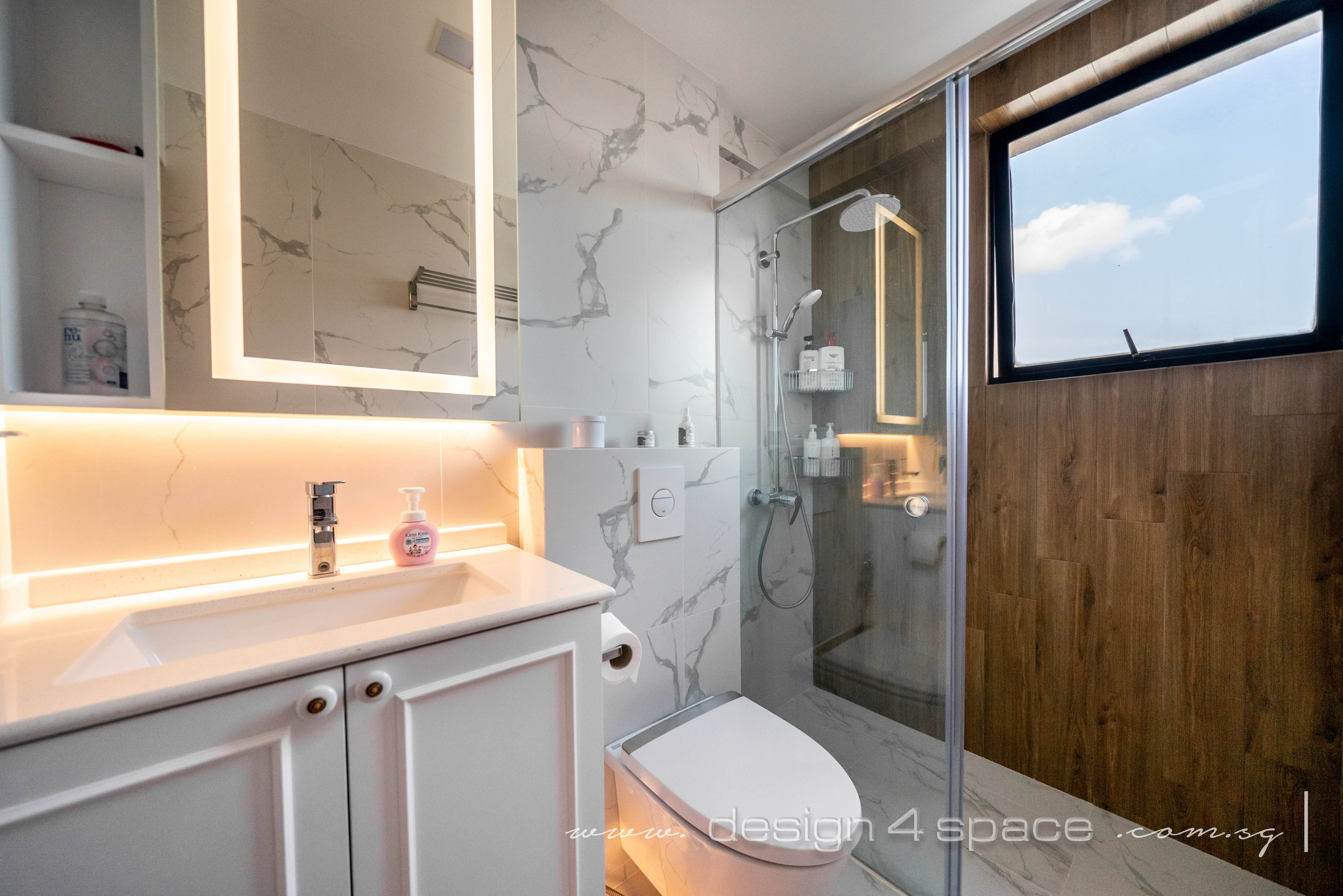 Minimalist, Modern Design - Bathroom - Condominium - Design by Design 4 Space Pte Ltd