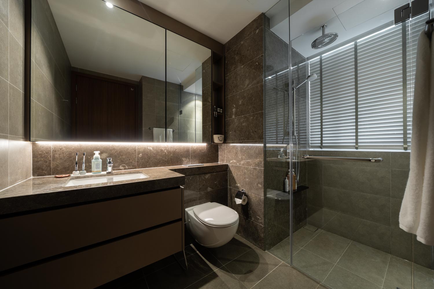 Contemporary, Modern Design - Bathroom - Condominium - Design by Design 4 Space Pte Ltd