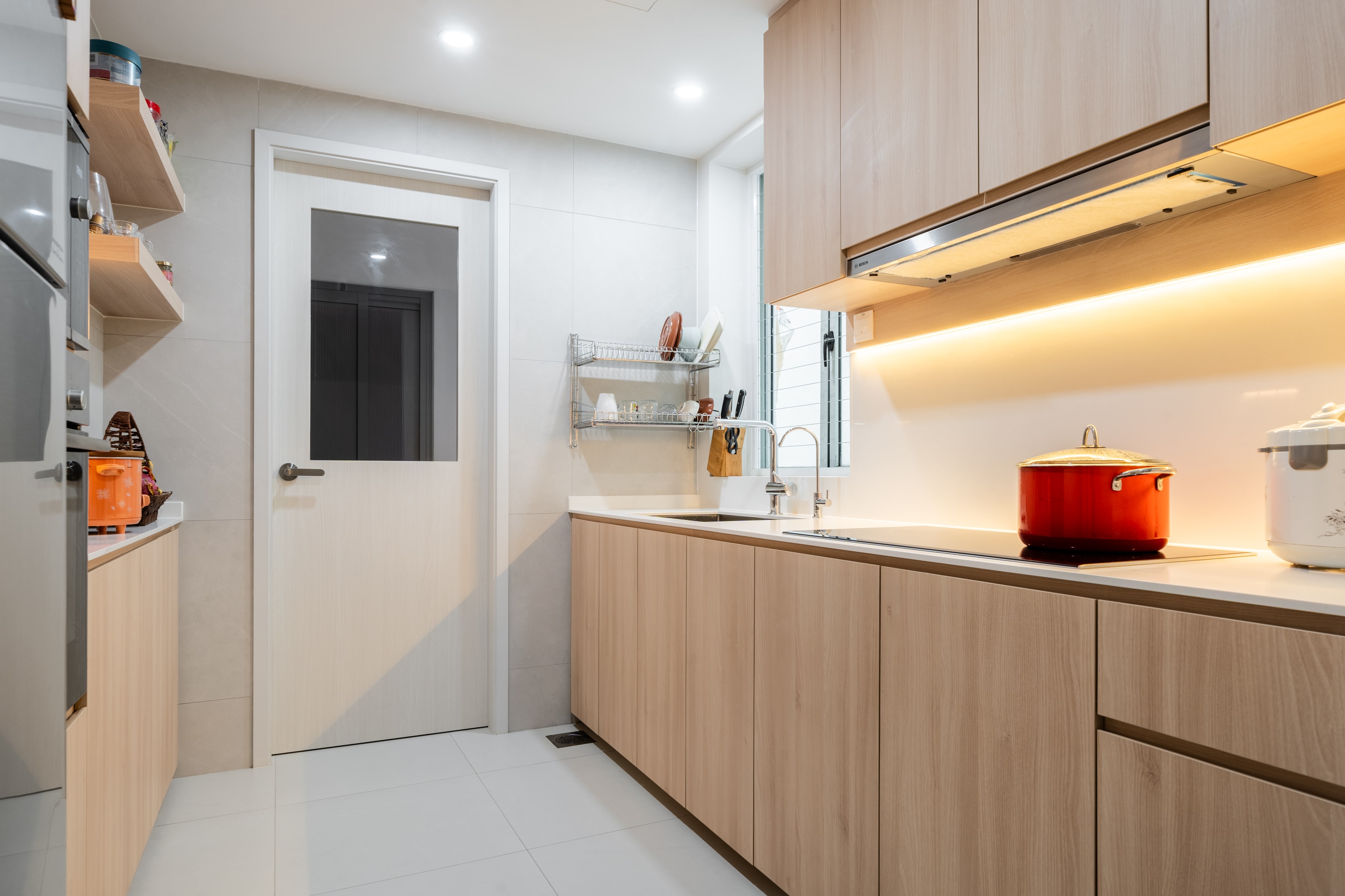 Contemporary, Modern Design - Kitchen - Condominium - Design by Design 4 Space Pte Ltd