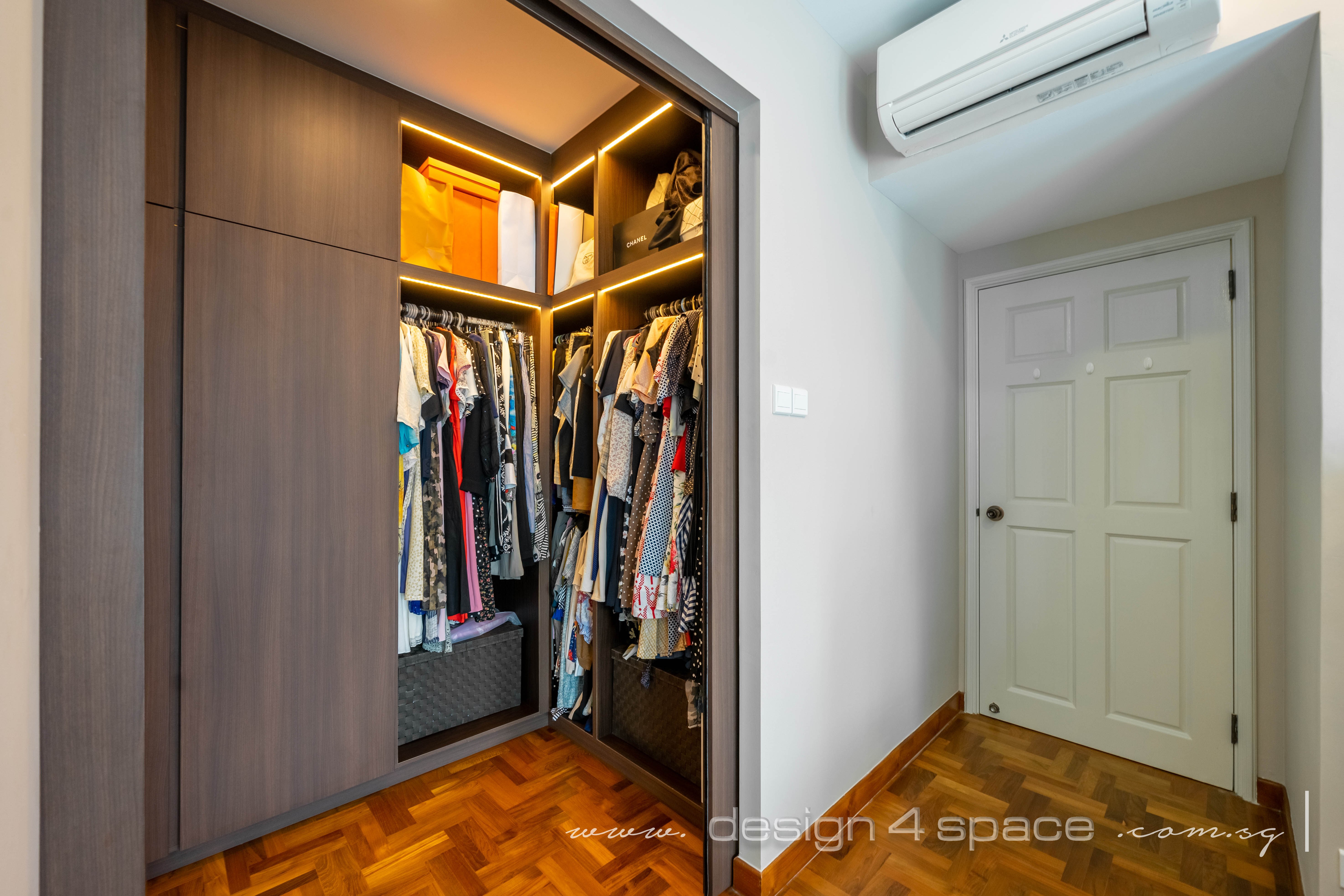 Modern Design - Bedroom - Condominium - Design by Design 4 Space Pte Ltd