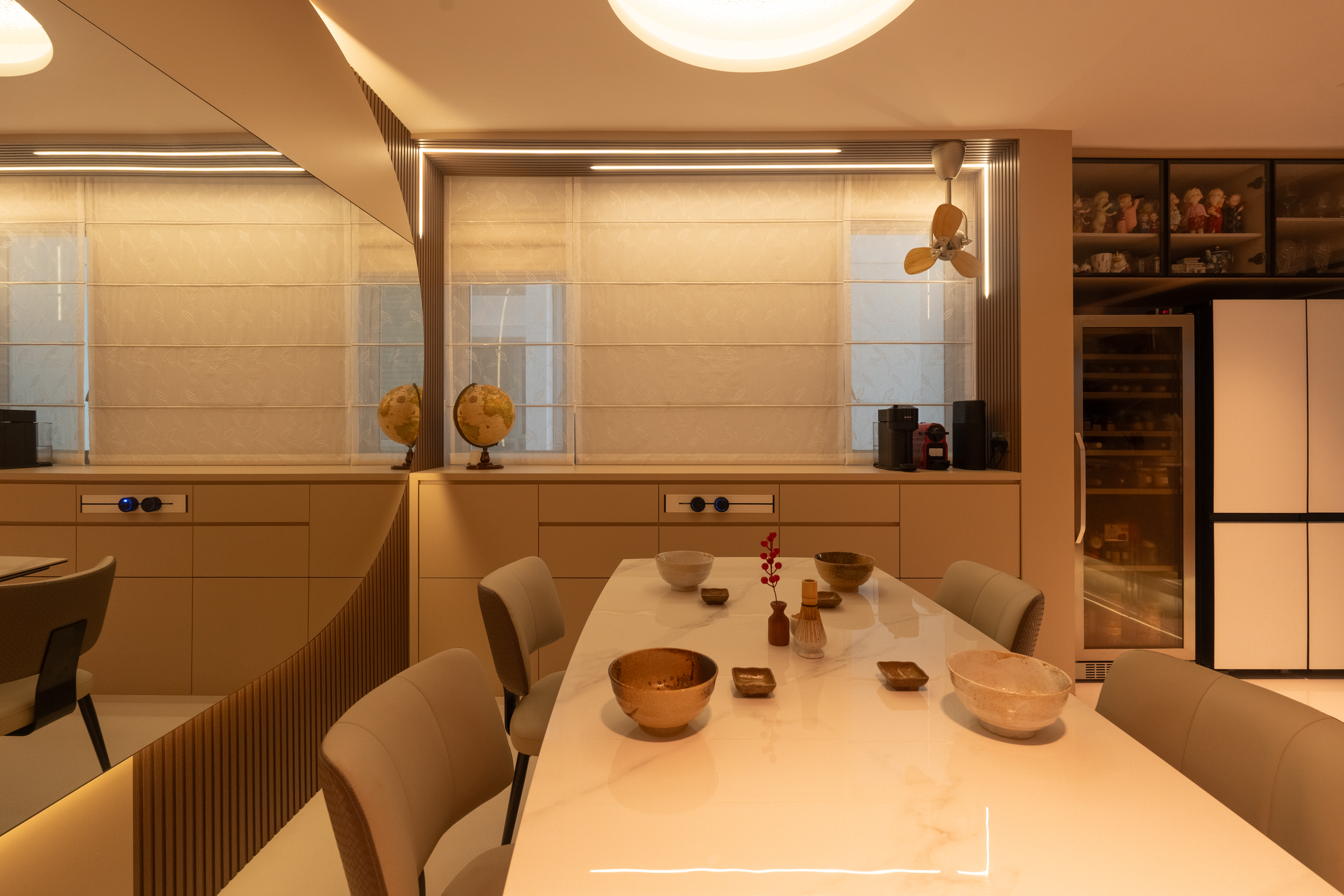 Contemporary Design - Dining Room - Condominium - Design by Design 4 Space Pte Ltd