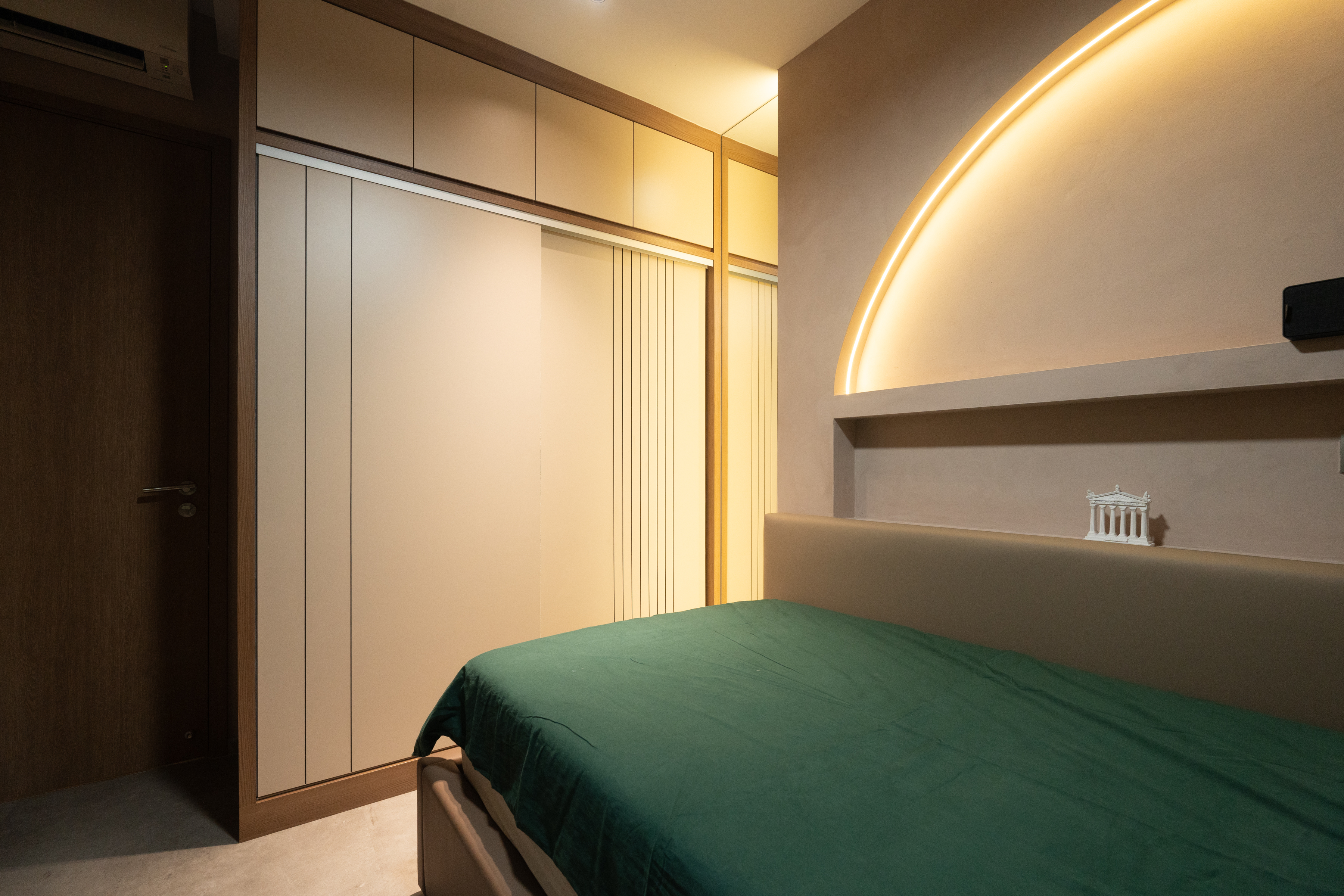 Contemporary Design - Bedroom - Condominium - Design by Design 4 Space Pte Ltd
