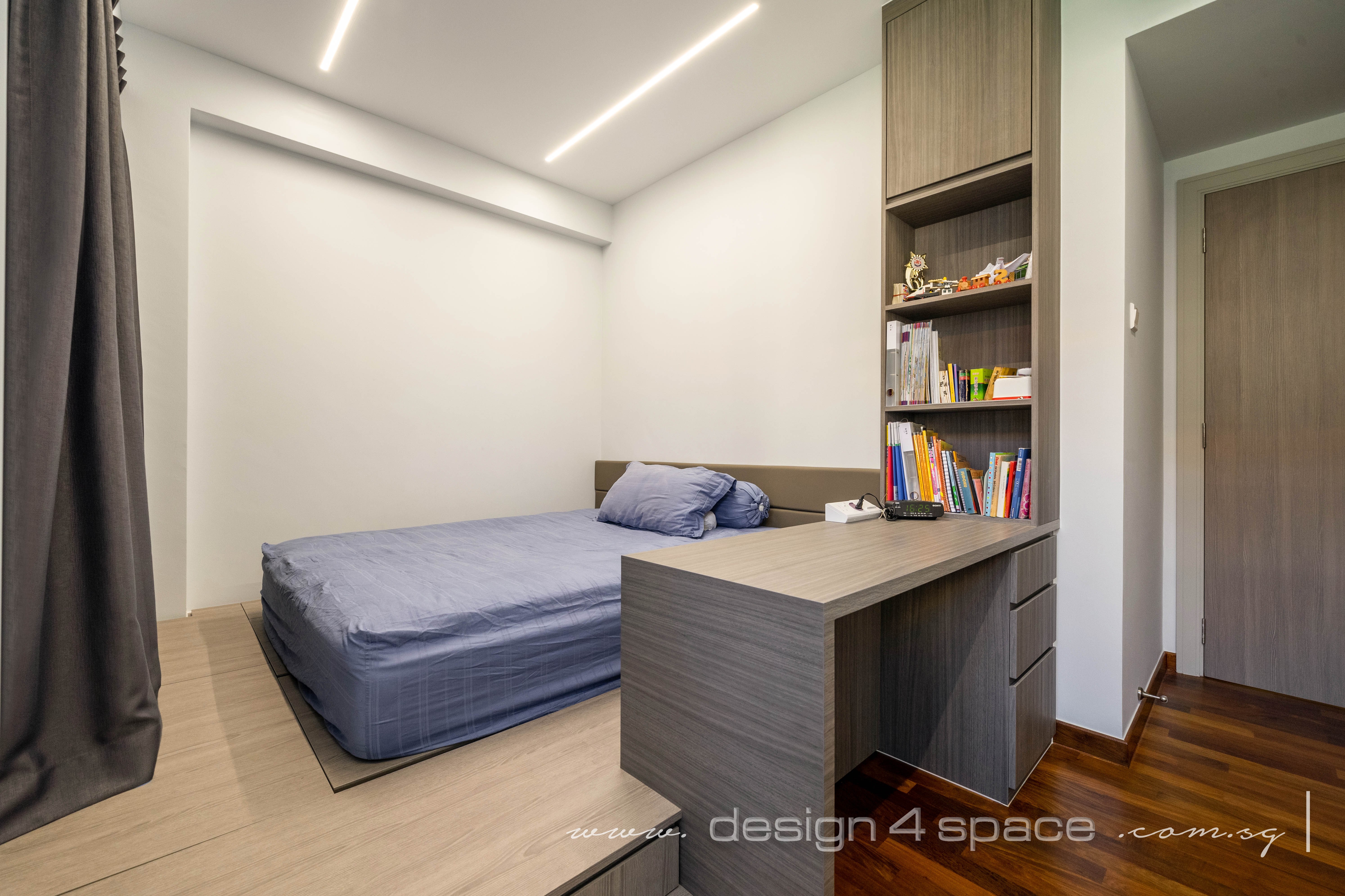 Contemporary, Modern Design - Bedroom - HDB 3 Room - Design by Design 4 Space Pte Ltd