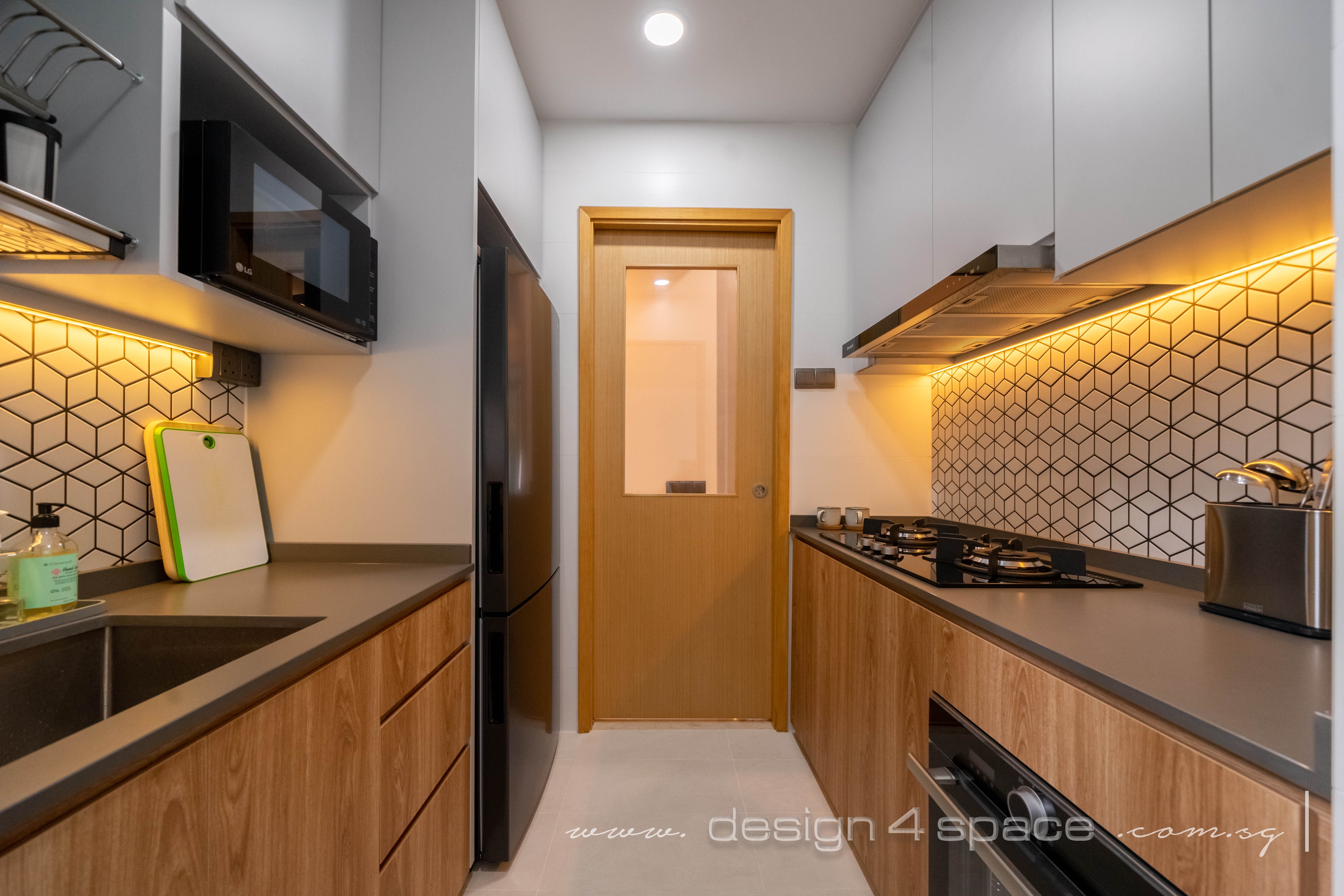 Contemporary Design - Kitchen - Condominium - Design by Design 4 Space Pte Ltd