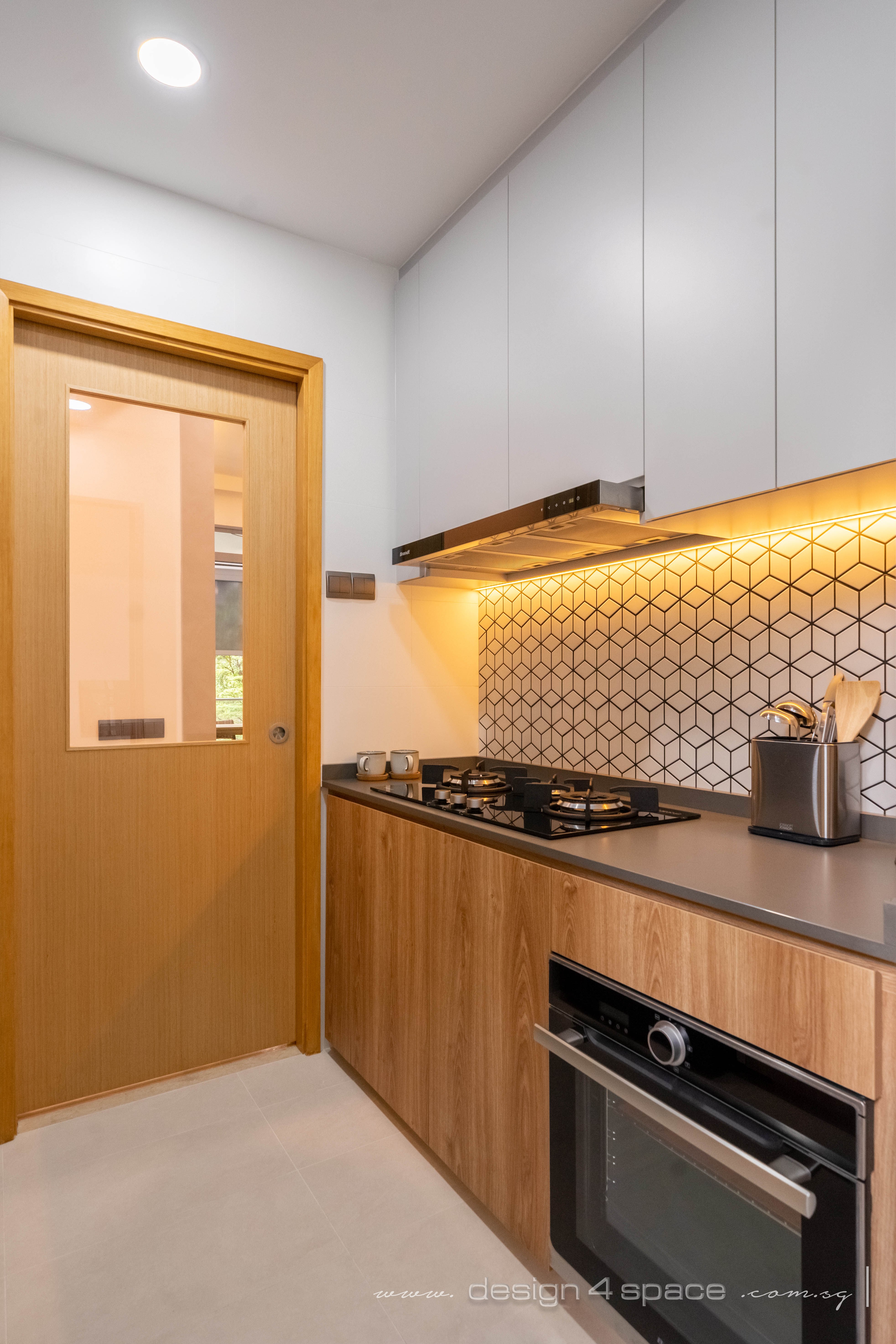 Contemporary Design - Kitchen - Condominium - Design by Design 4 Space Pte Ltd