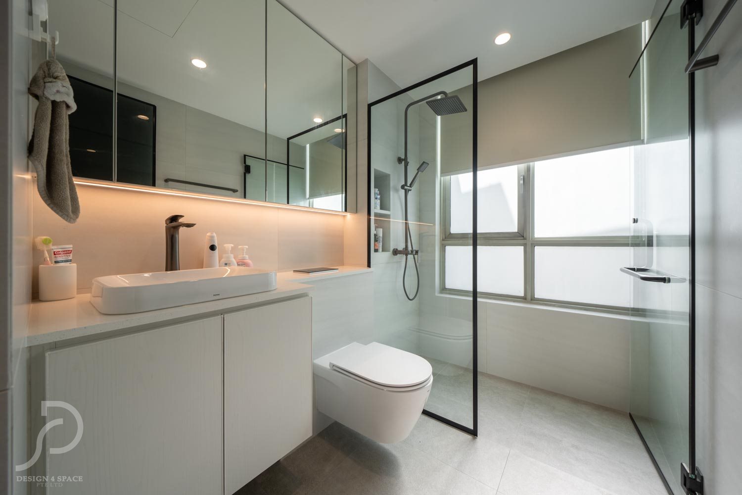 Contemporary, Modern Design - Bathroom - Condominium - Design by Design 4 Space Pte Ltd