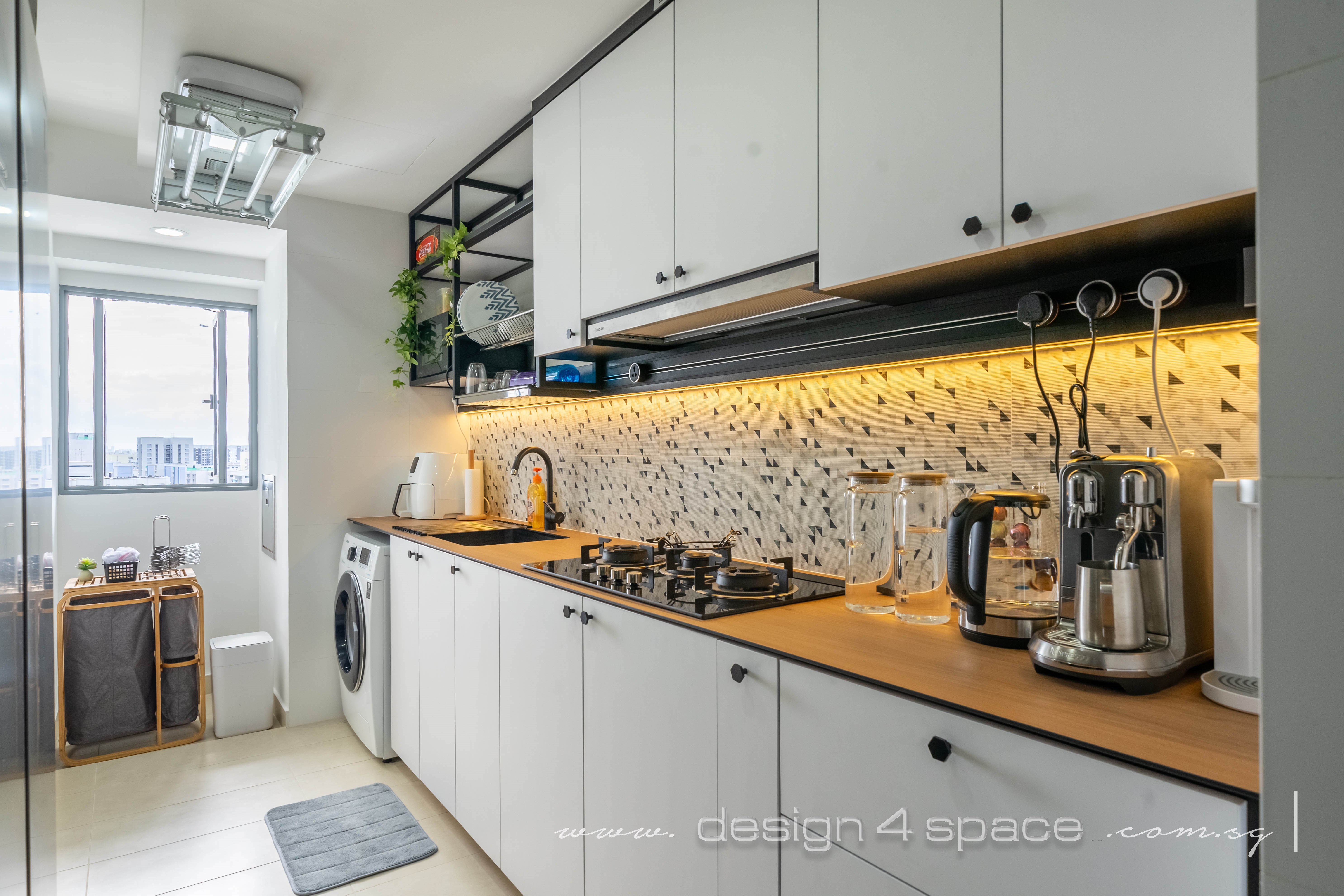 Modern Design - Kitchen - Condominium - Design by Design 4 Space Pte Ltd