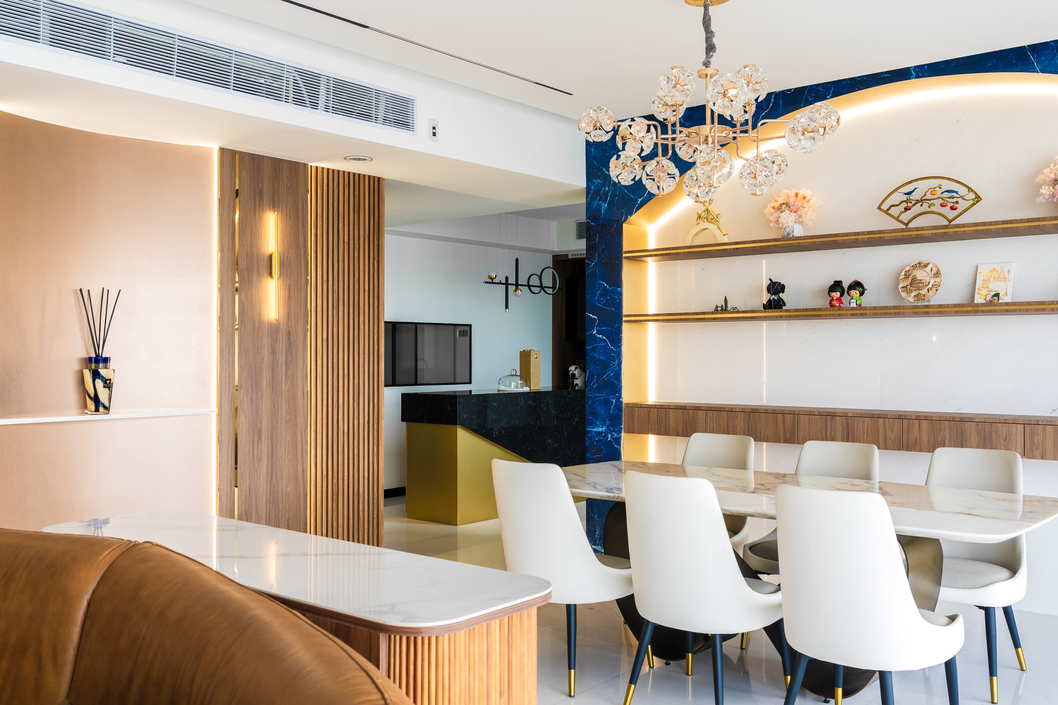 Modern Design - Dining Room - Condominium - Design by Design 4 Space Pte Ltd