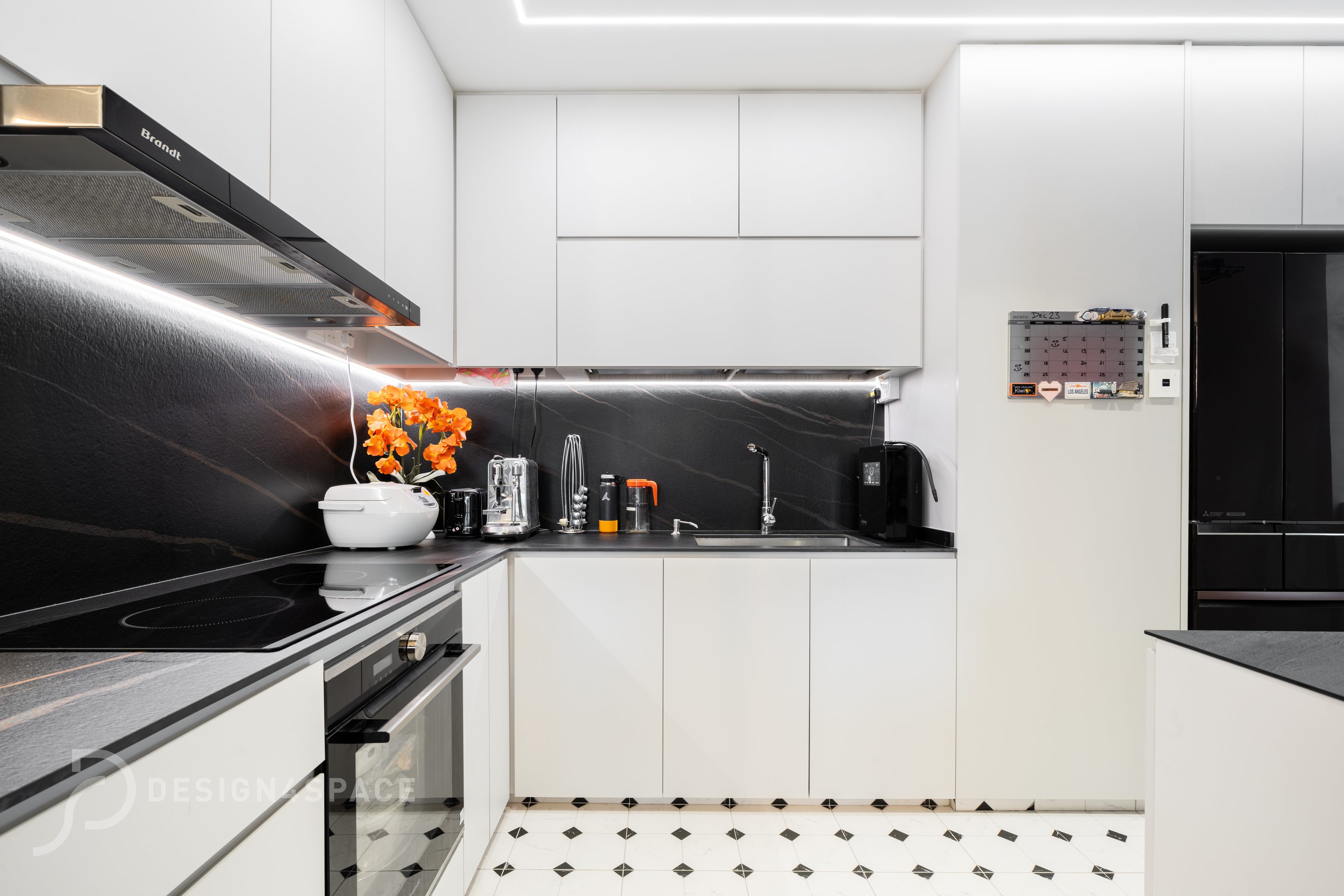 Modern Design - Kitchen - Condominium - Design by Design 4 Space Pte Ltd