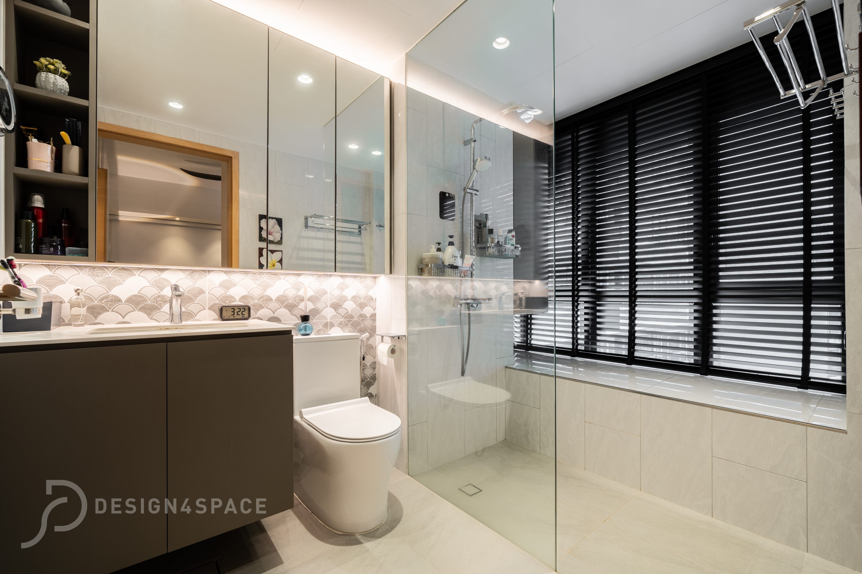 Modern Design - Bathroom - Condominium - Design by Design 4 Space Pte Ltd