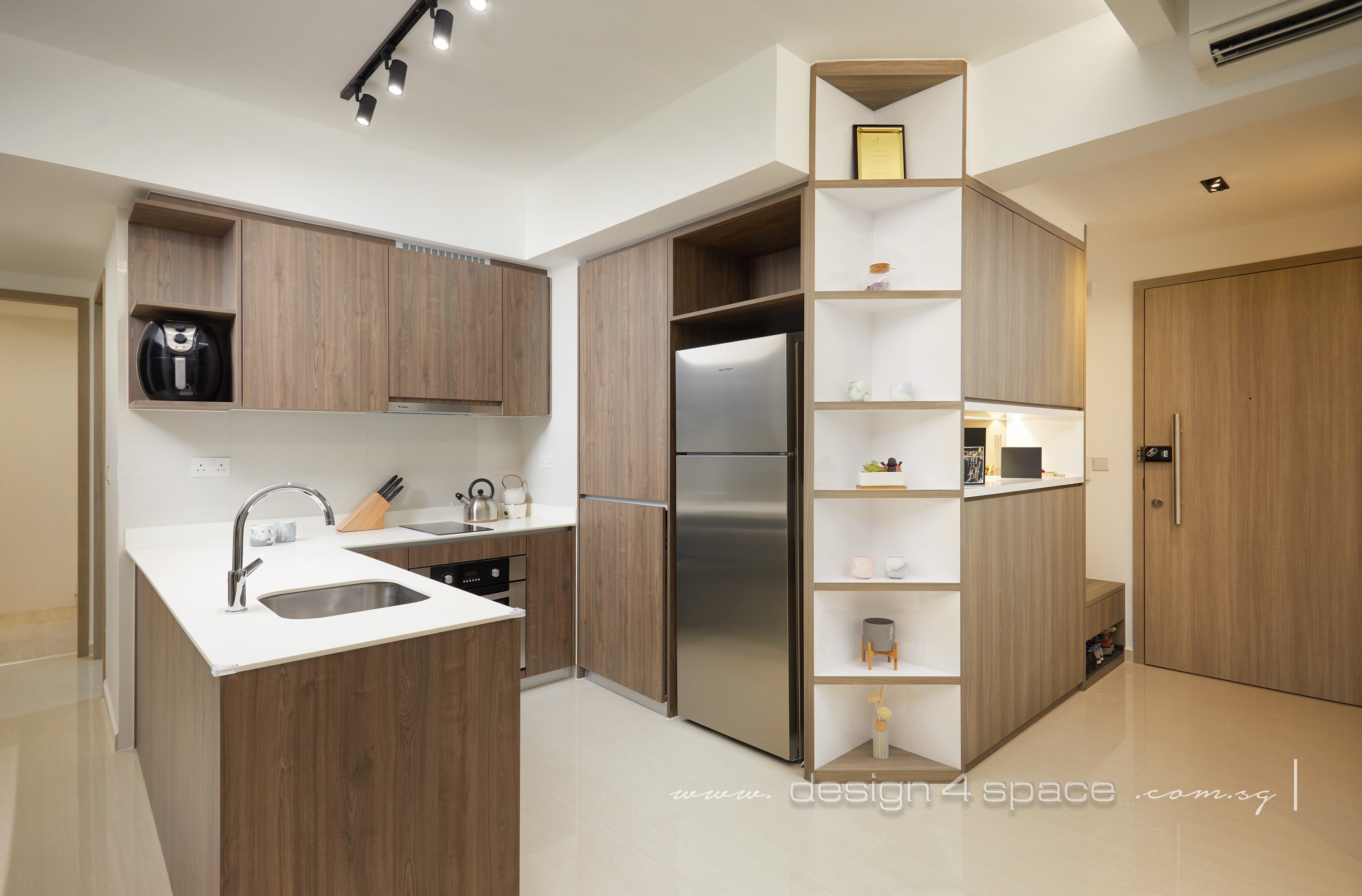 Modern Design - Kitchen - Condominium - Design by Design 4 Space Pte Ltd