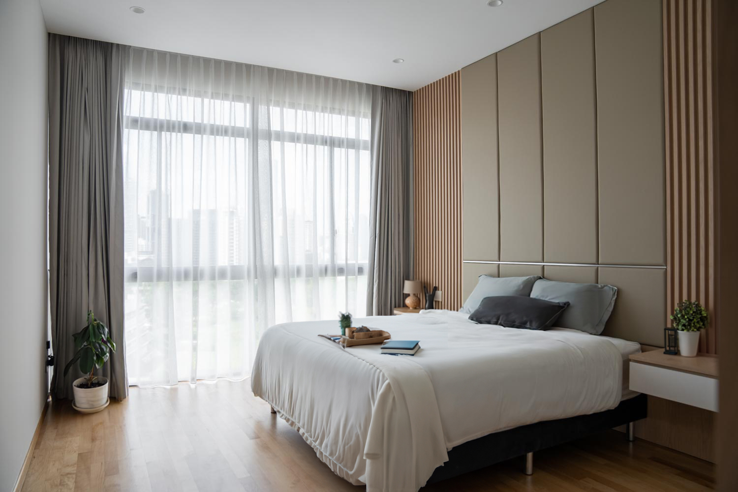 Modern Design - Bedroom - Condominium - Design by Design 4 Space Pte Ltd