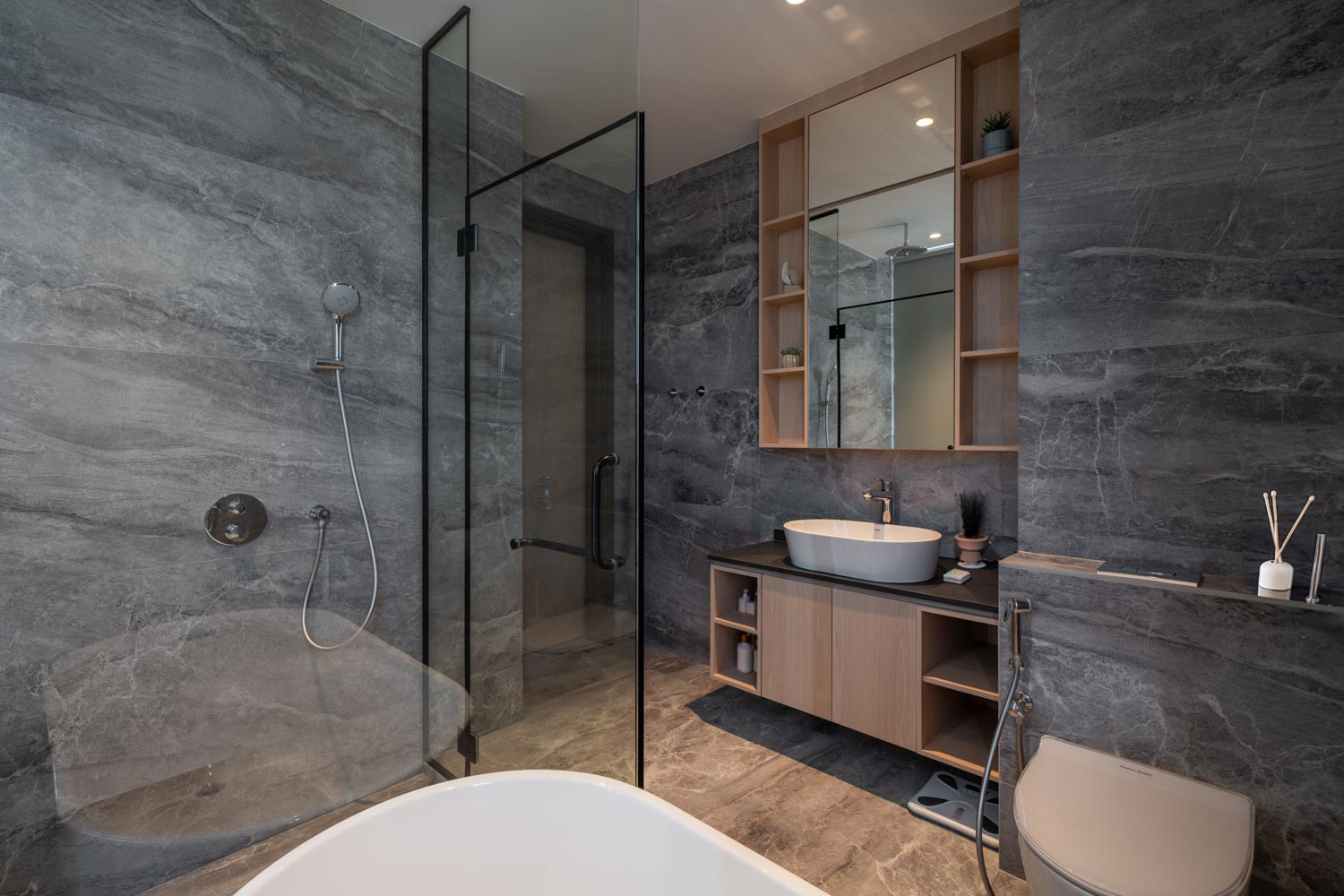 Modern Design - Bathroom - Condominium - Design by Design 4 Space Pte Ltd