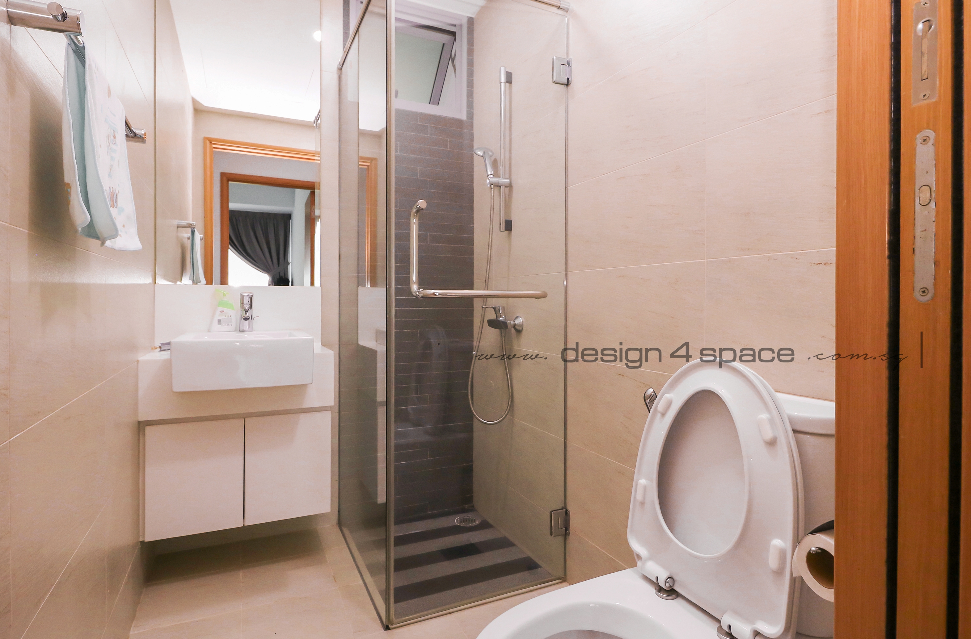 Contemporary Design - Bathroom - Condominium - Design by Design 4 Space Pte Ltd