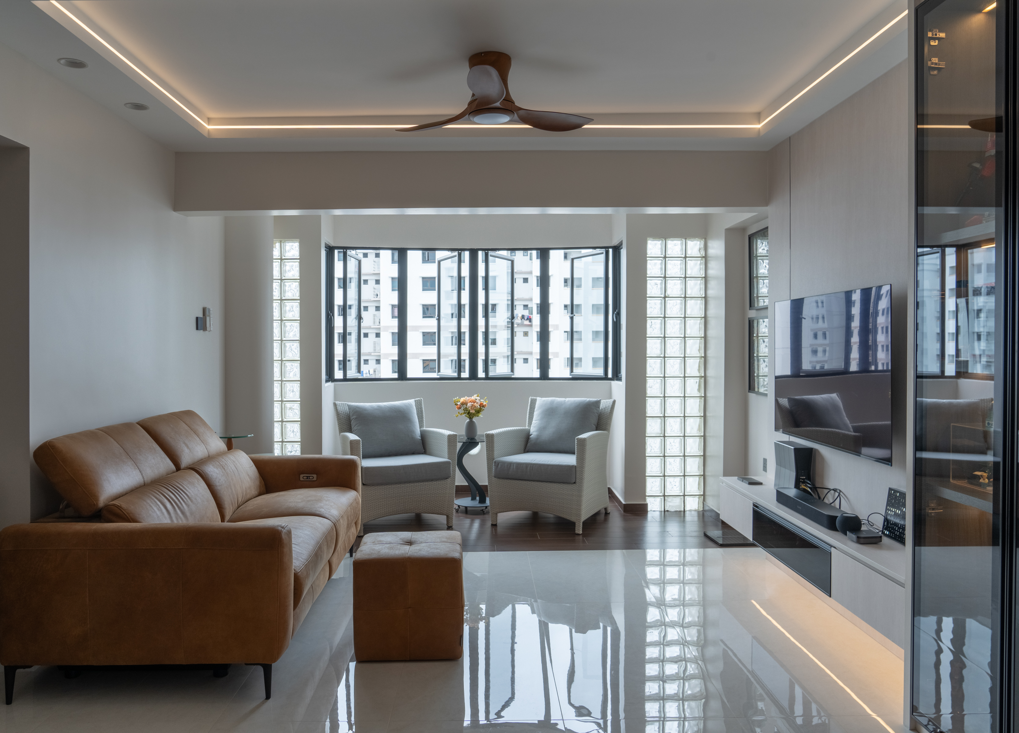 Modern Design - Living Room - HDB Executive Apartment - Design by Design 4 Space Pte Ltd