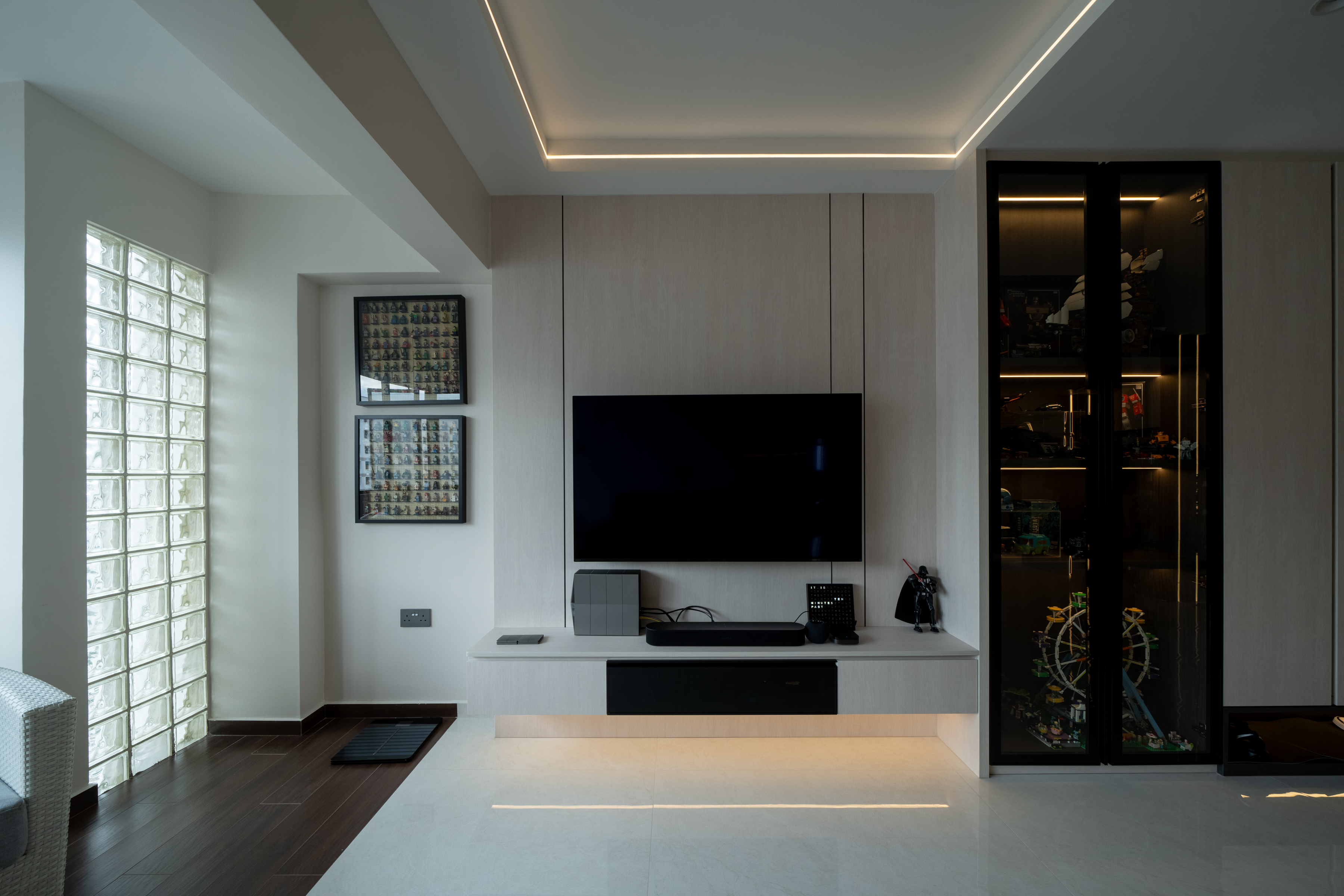 Modern Design - Living Room - HDB Executive Apartment - Design by Design 4 Space Pte Ltd