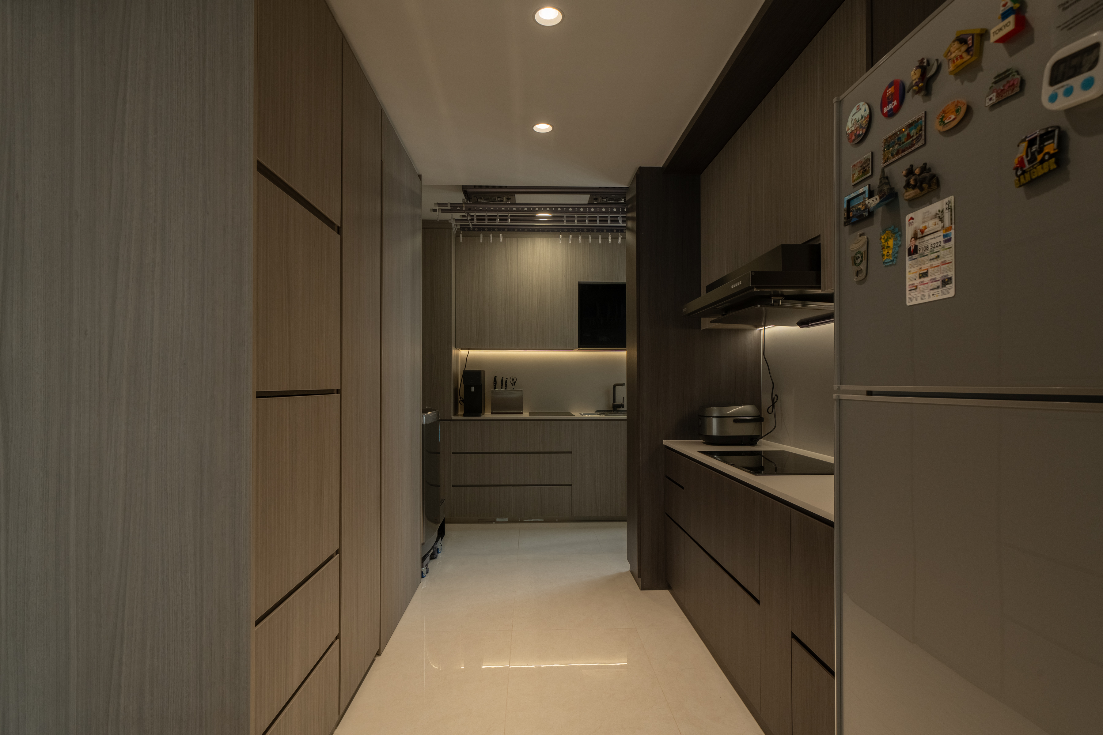 Modern Design - Kitchen - HDB Executive Apartment - Design by Design 4 Space Pte Ltd