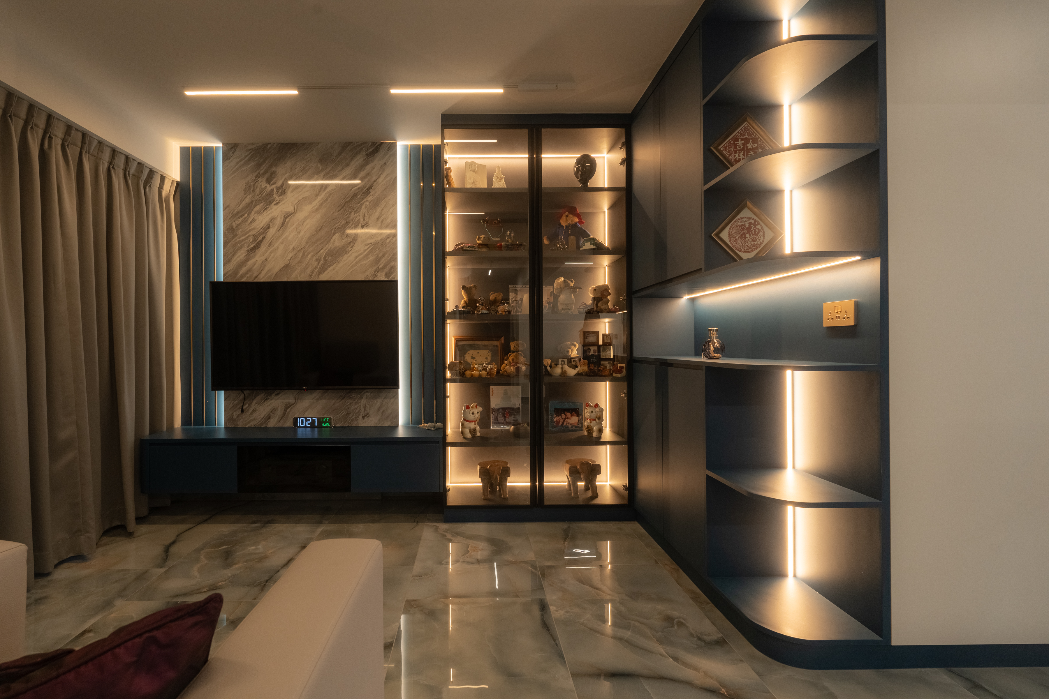Contemporary Design - Living Room - HDB 4 Room - Design by Design 4 Space Pte Ltd