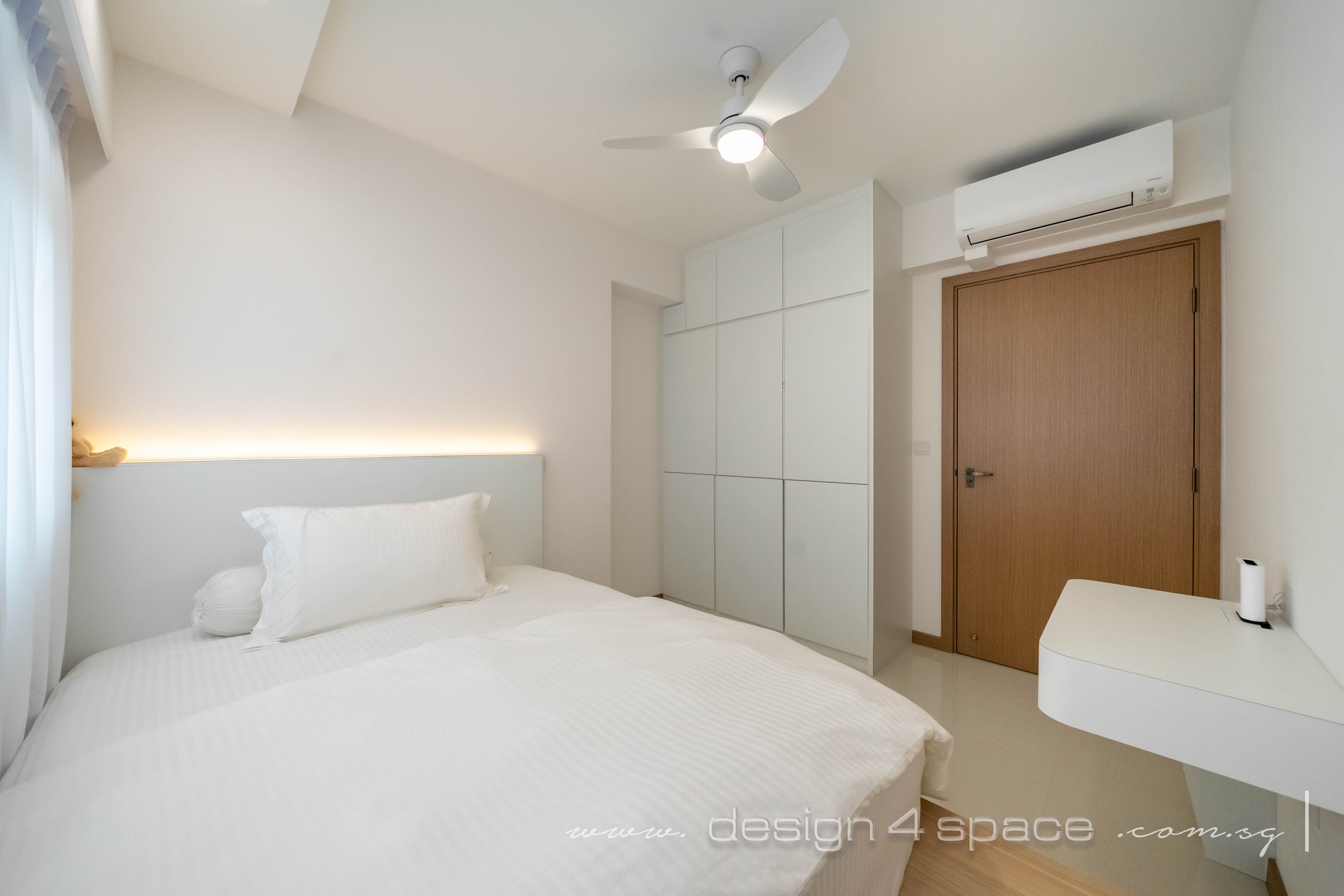 Contemporary, Minimalist Design - Bedroom - HDB 4 Room - Design by Design 4 Space Pte Ltd