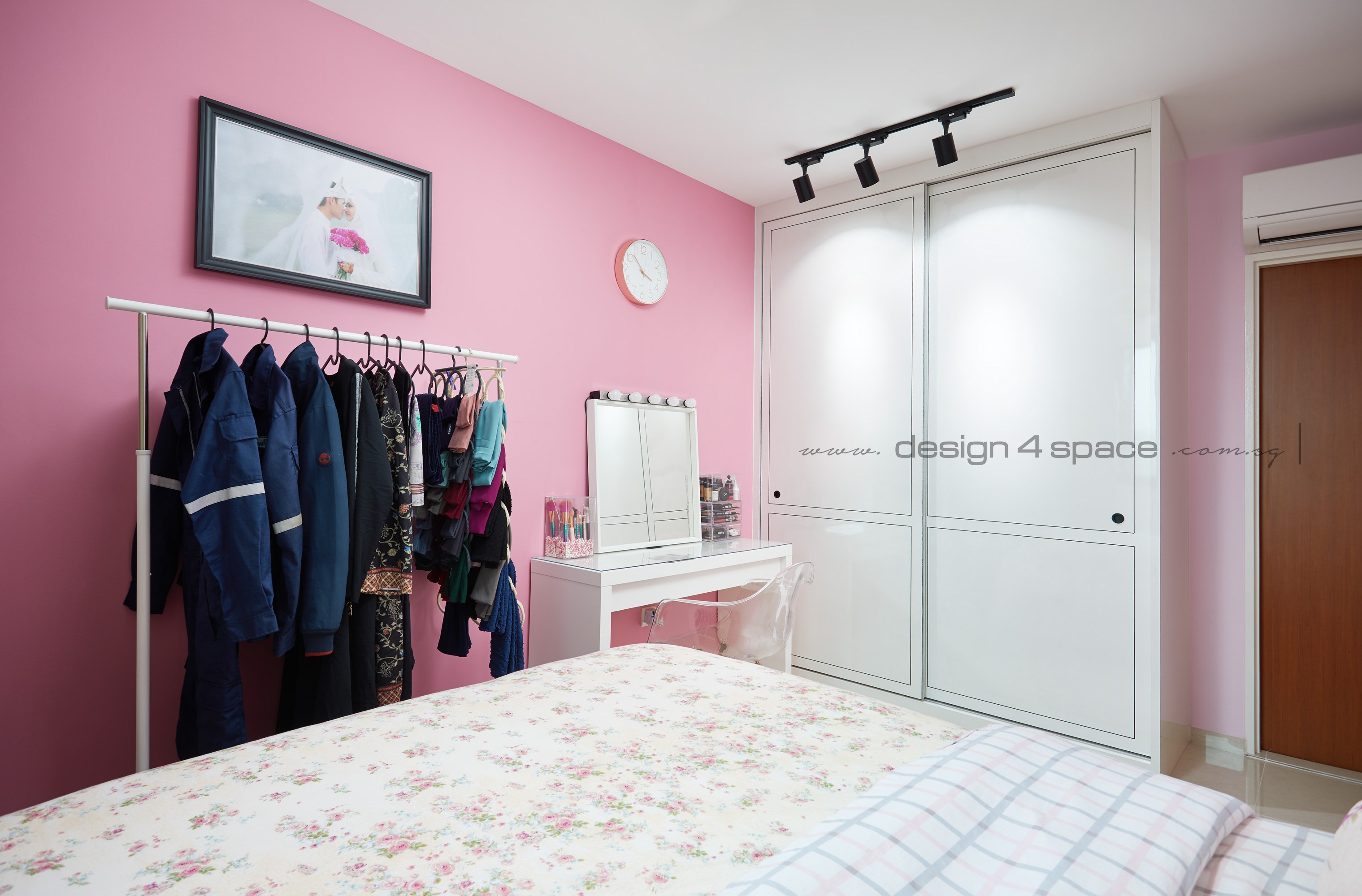 Minimalist, Victorian Design - Bedroom - HDB 4 Room - Design by Design 4 Space Pte Ltd