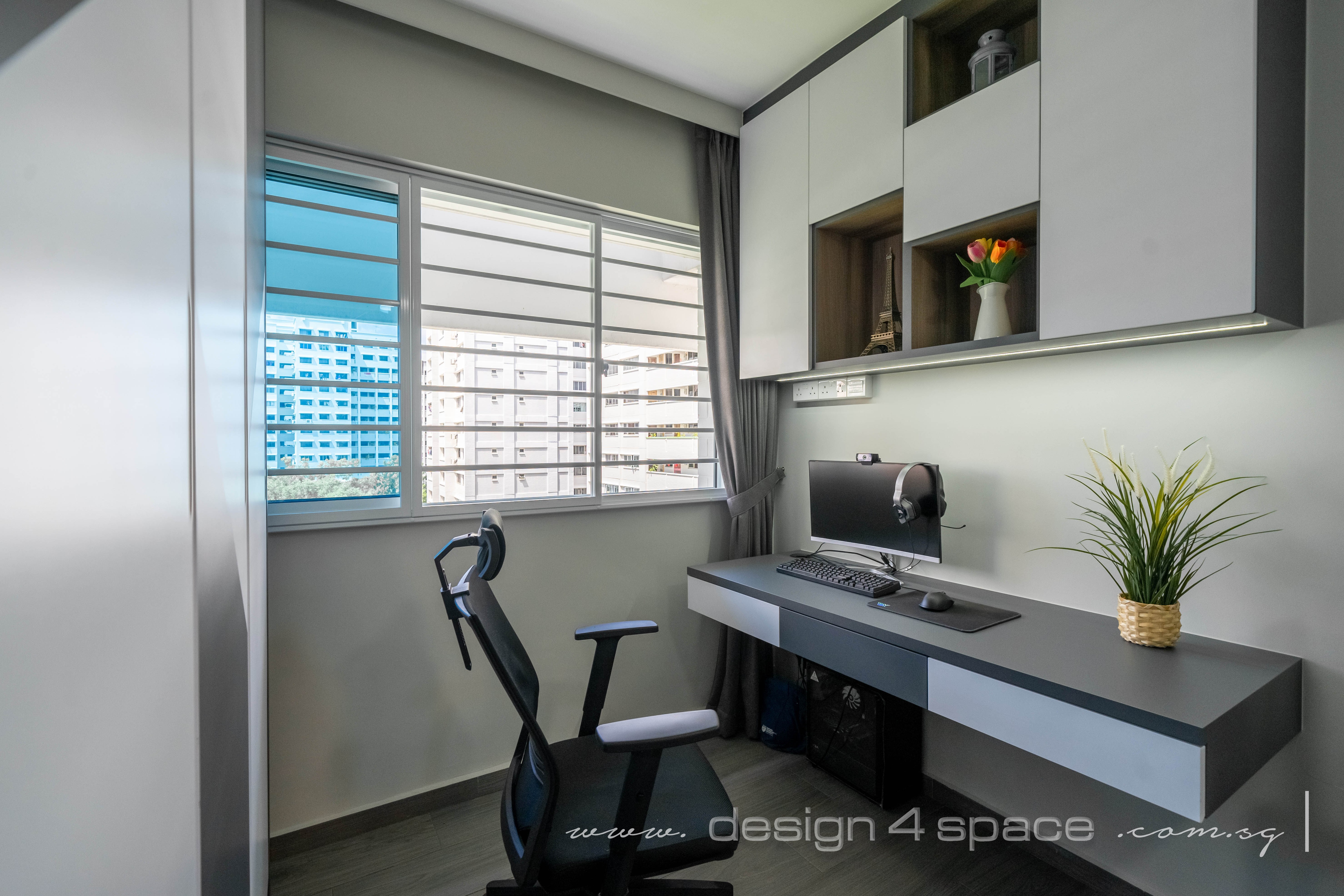 Contemporary, Modern Design - Bathroom - HDB 4 Room - Design by Design 4 Space Pte Ltd