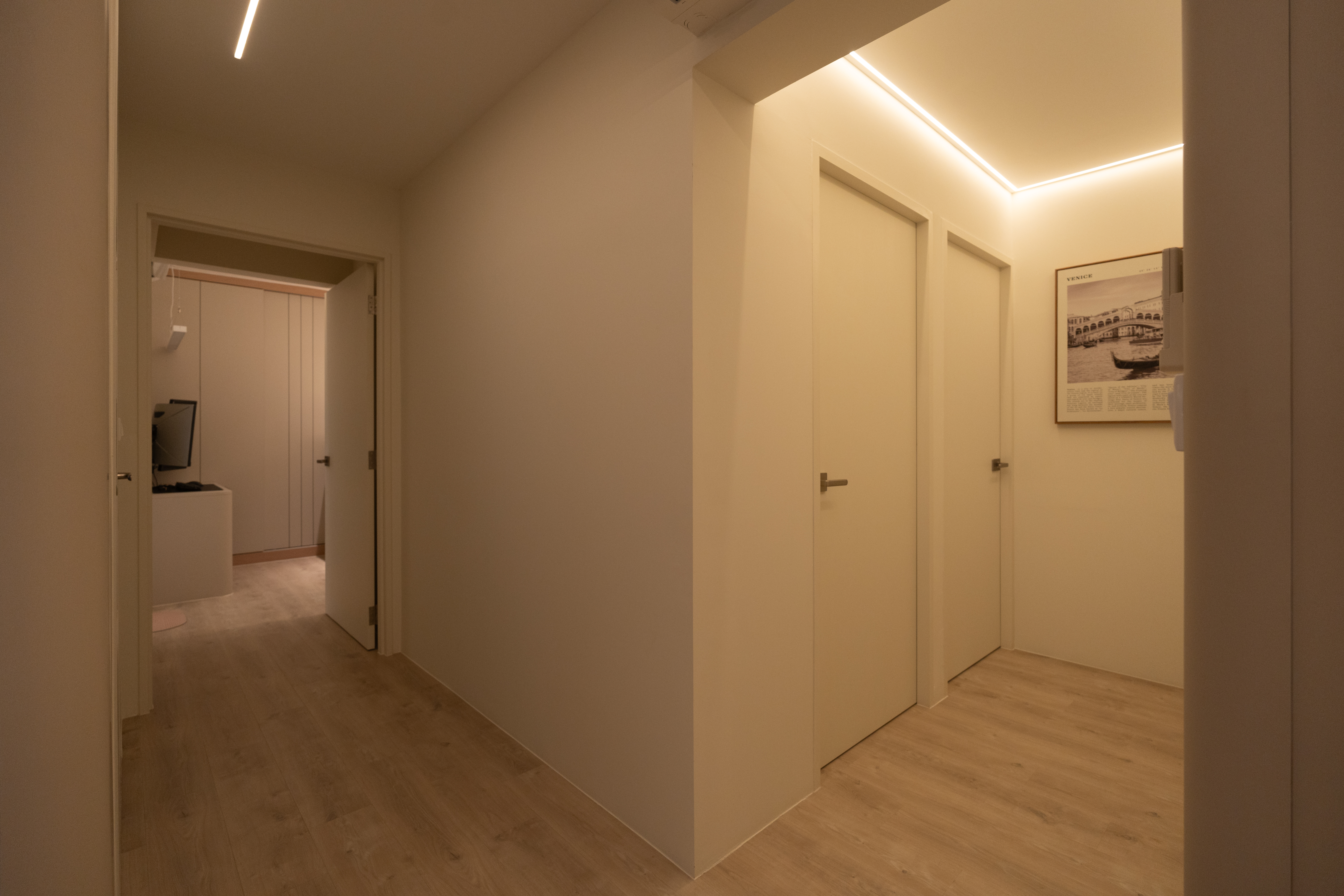 Contemporary Design - Living Room - HDB 4 Room - Design by Design 4 Space Pte Ltd