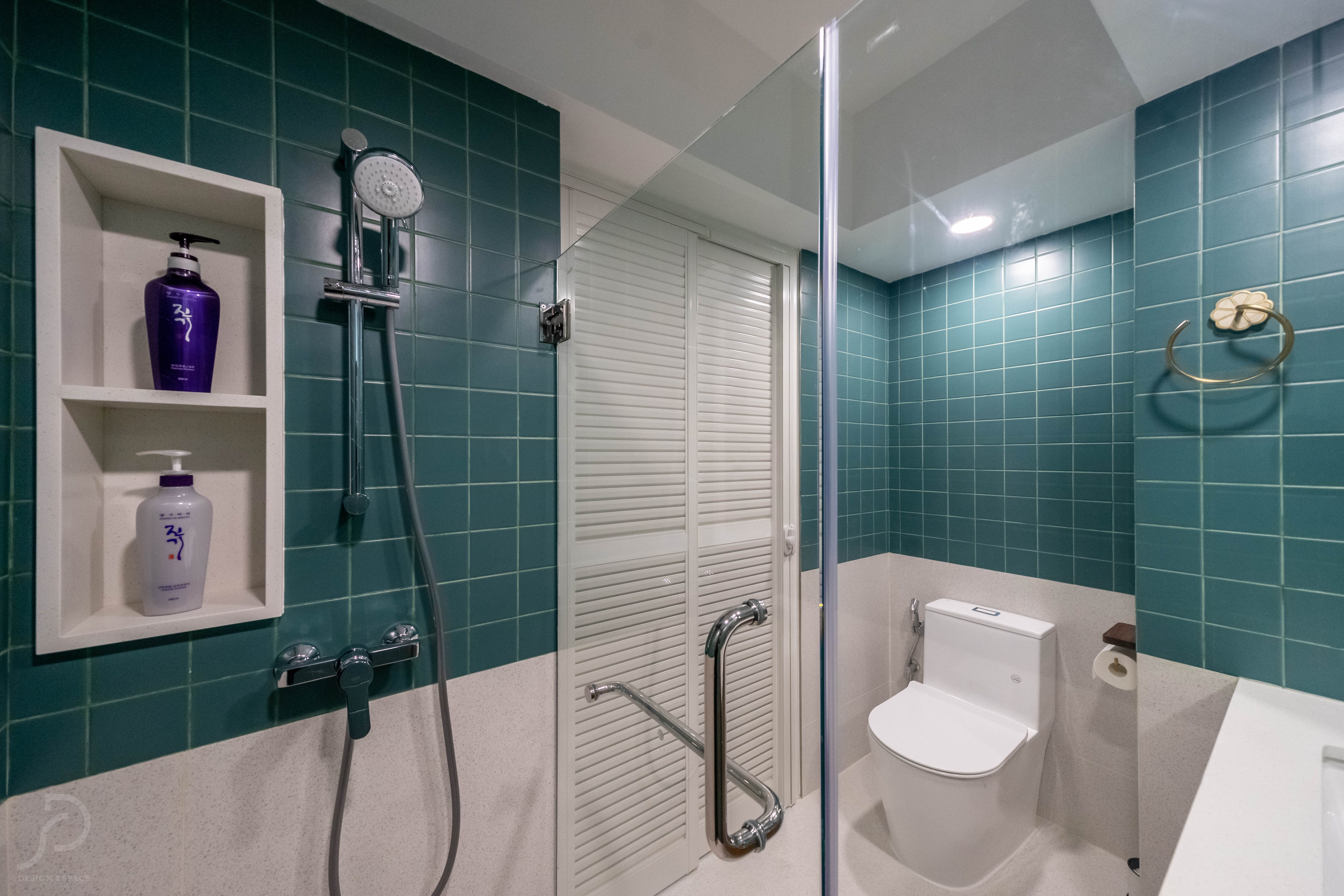 Contemporary, Modern Design - Bathroom - HDB 4 Room - Design by Design 4 Space Pte Ltd