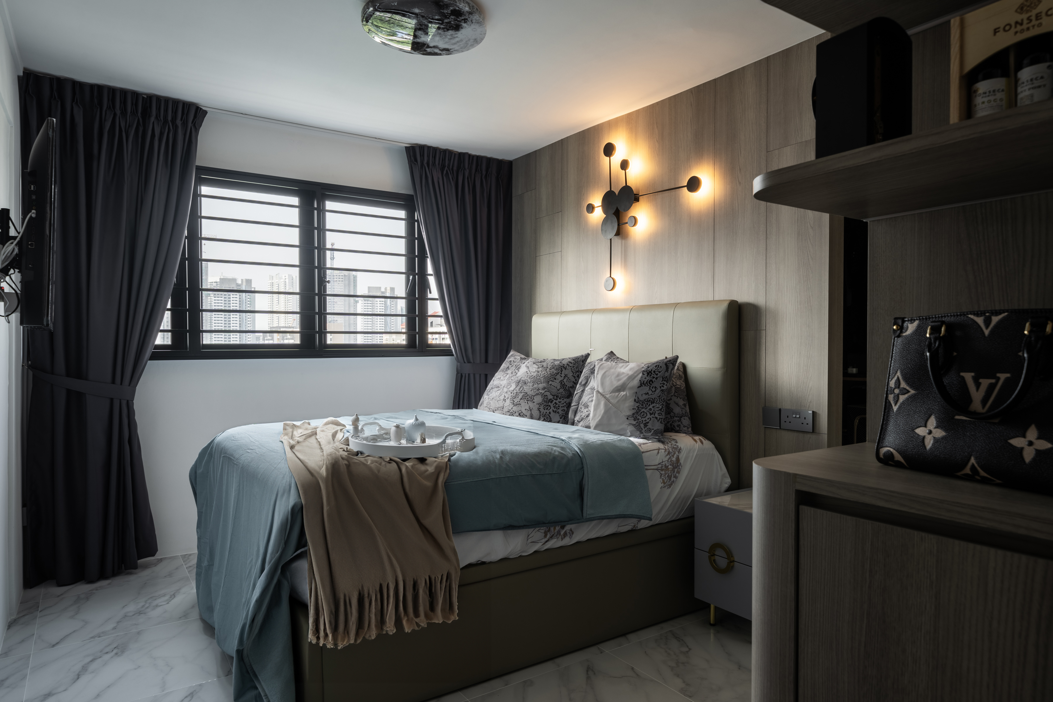 Contemporary, Modern Design - Bedroom - HDB 4 Room - Design by Design 4 Space Pte Ltd