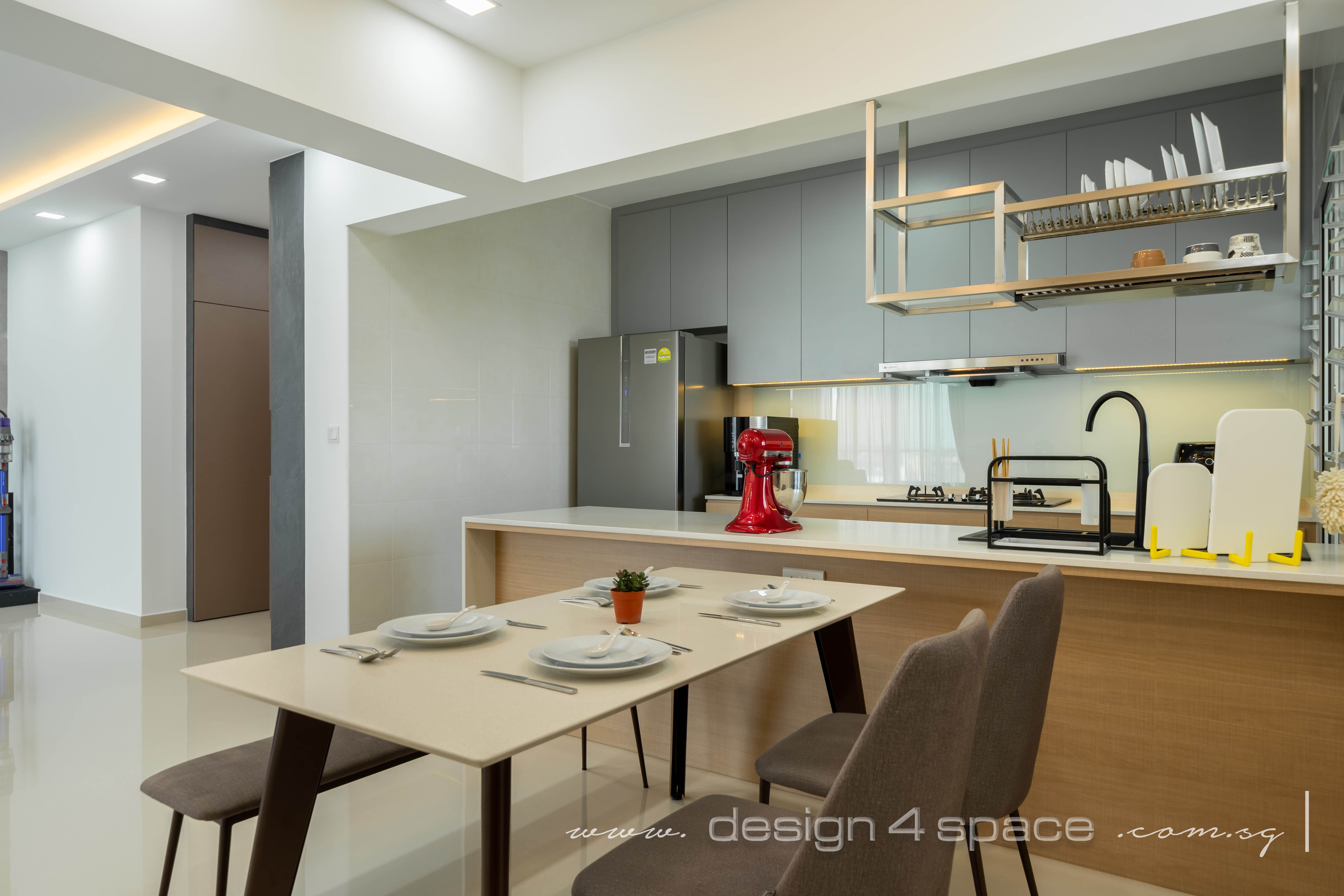 Contemporary Design - Dining Room - HDB 5 Room - Design by Design 4 Space Pte Ltd