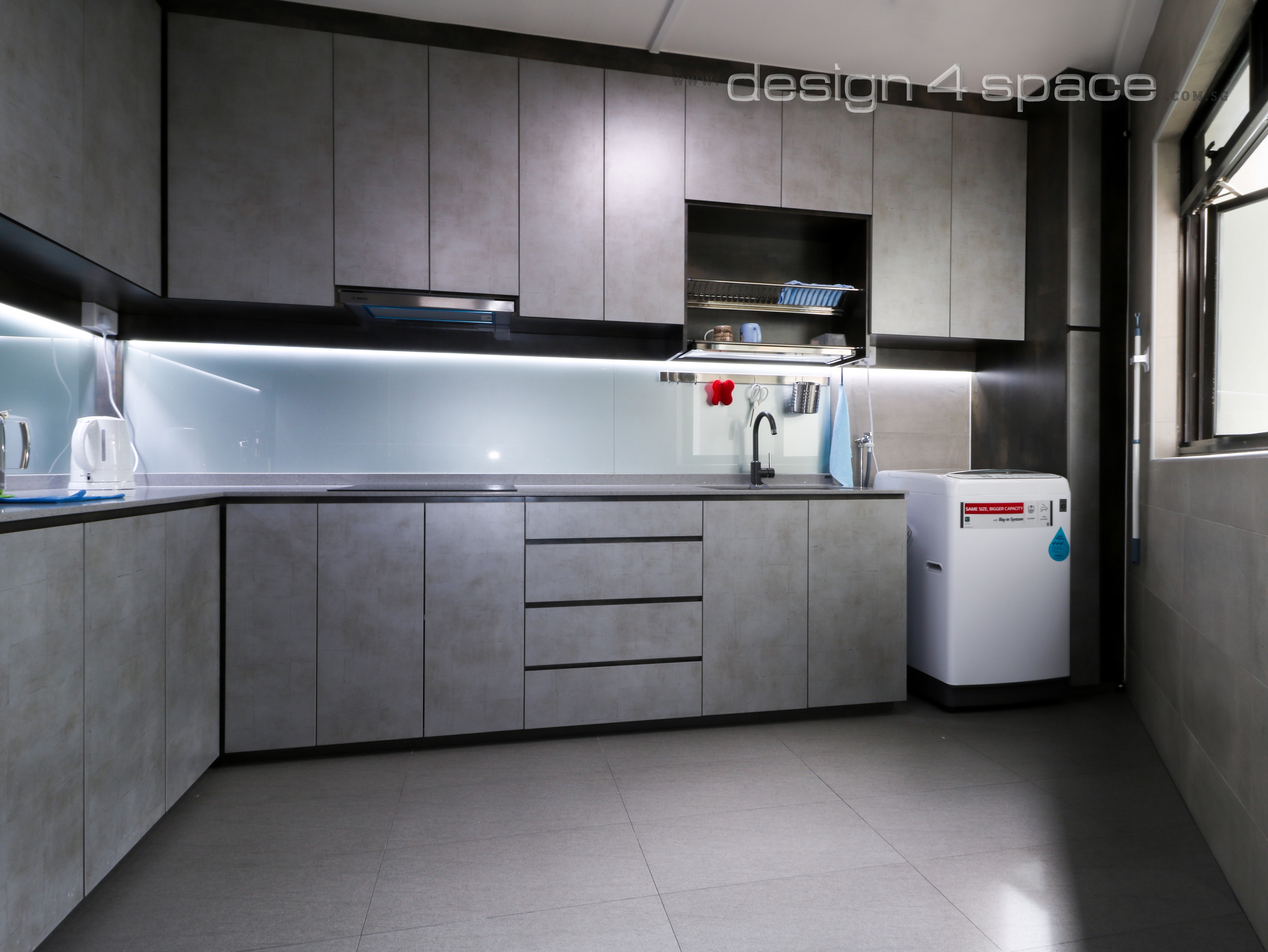 Contemporary, Modern Design - Kitchen - HDB 5 Room - Design by Design 4 Space Pte Ltd