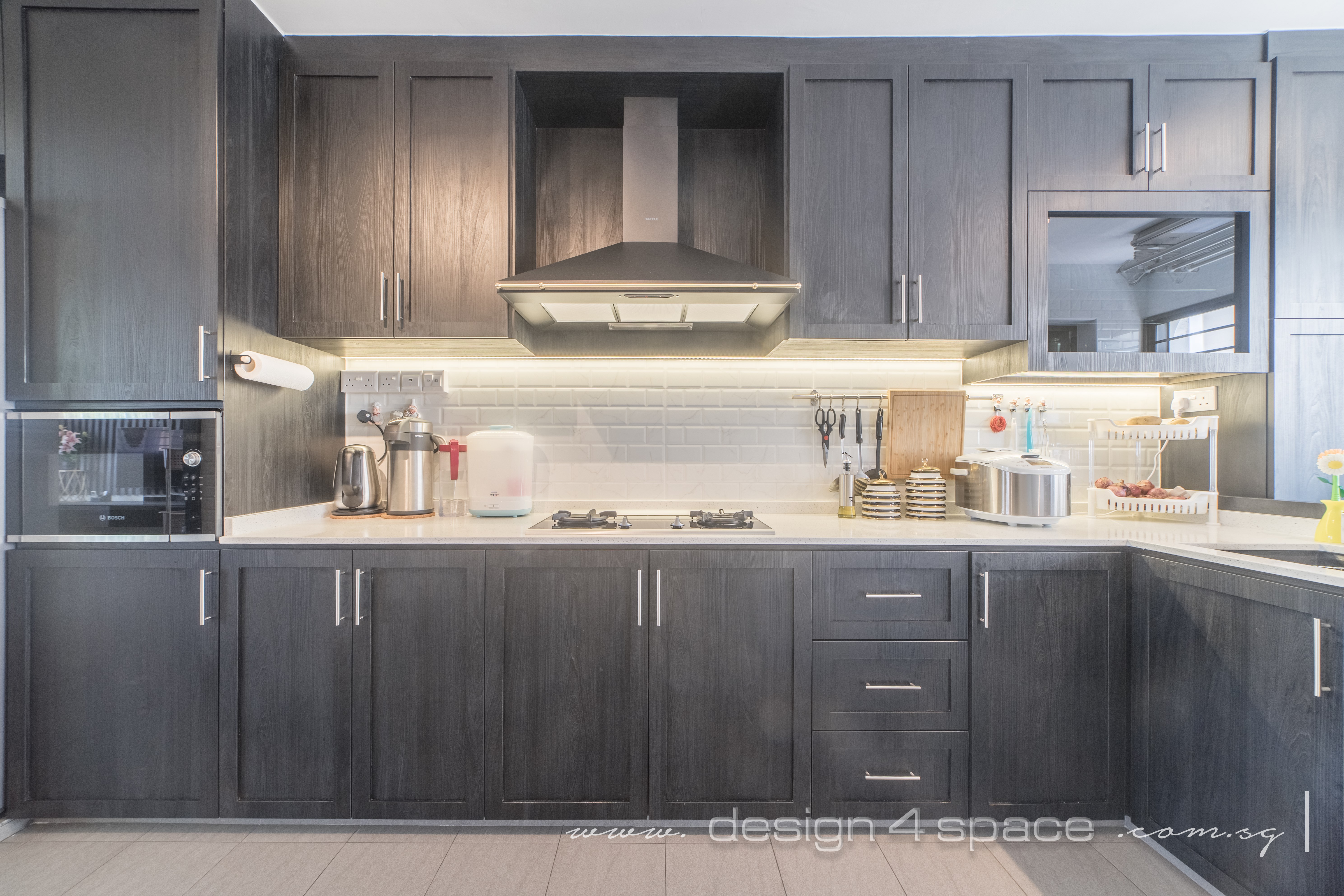 Classical, Tropical Design - Kitchen - HDB 5 Room - Design by Design 4 Space Pte Ltd