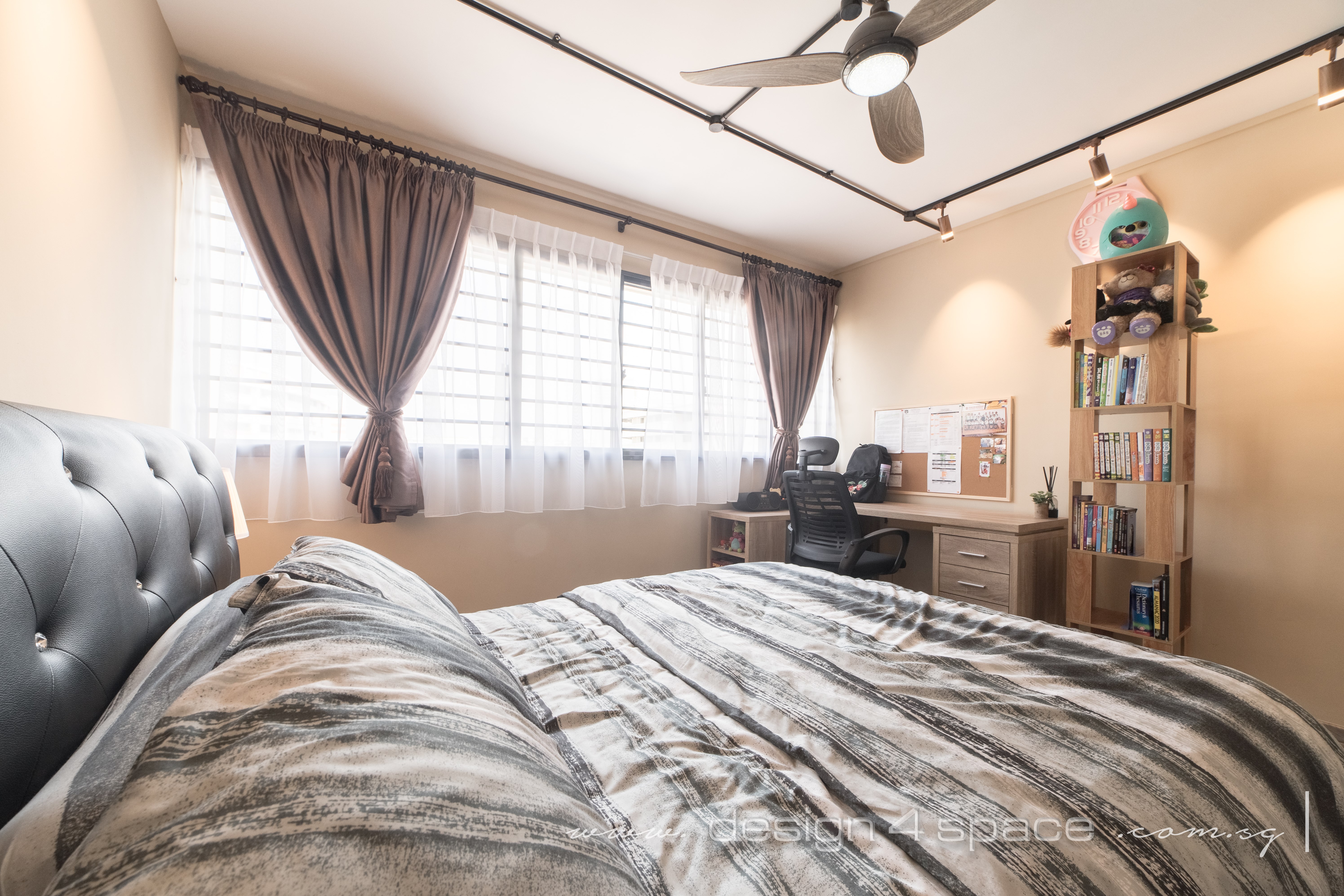 Classical, Tropical Design - Bedroom - HDB 5 Room - Design by Design 4 Space Pte Ltd