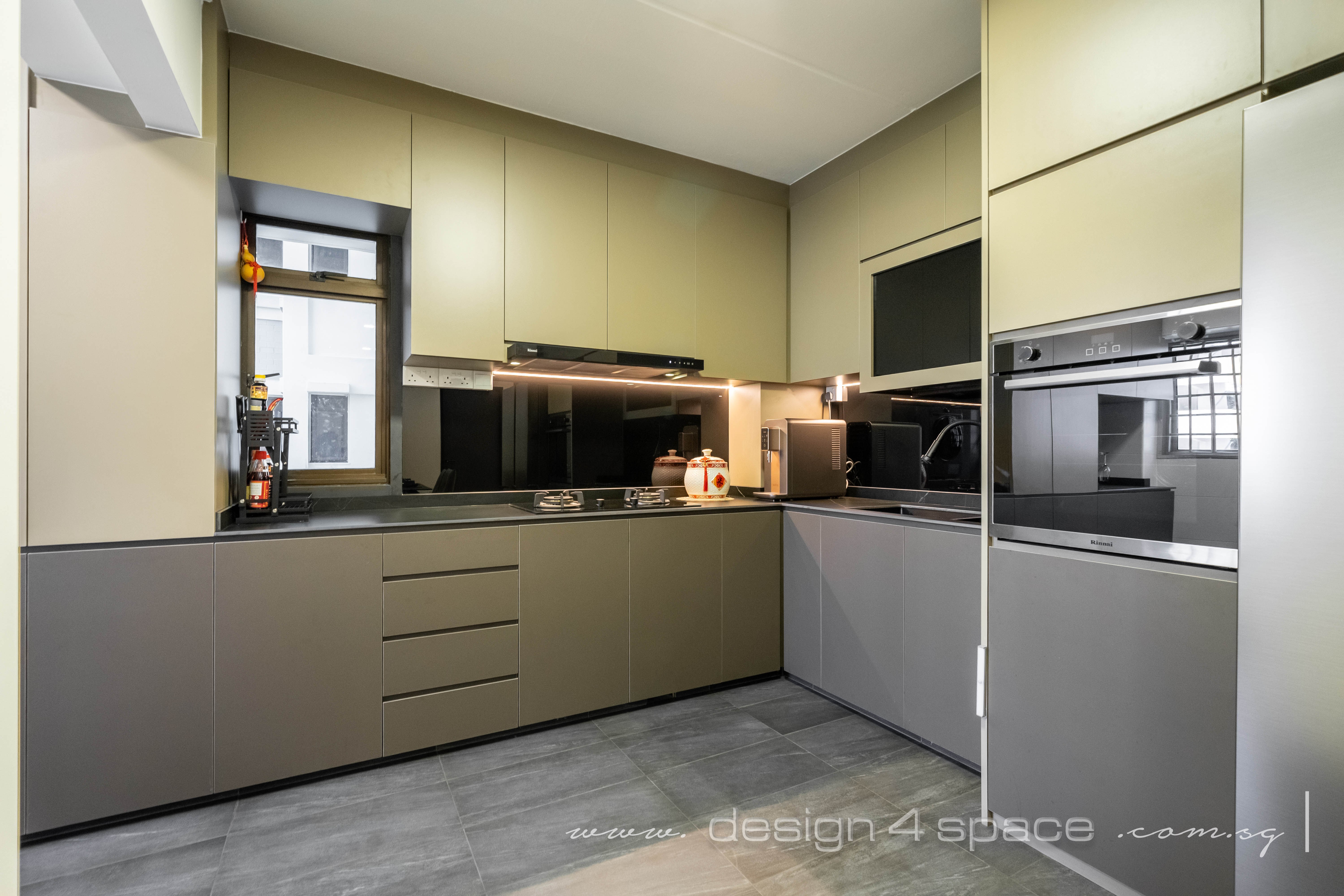 Contemporary Design - Kitchen - HDB 5 Room - Design by Design 4 Space Pte Ltd