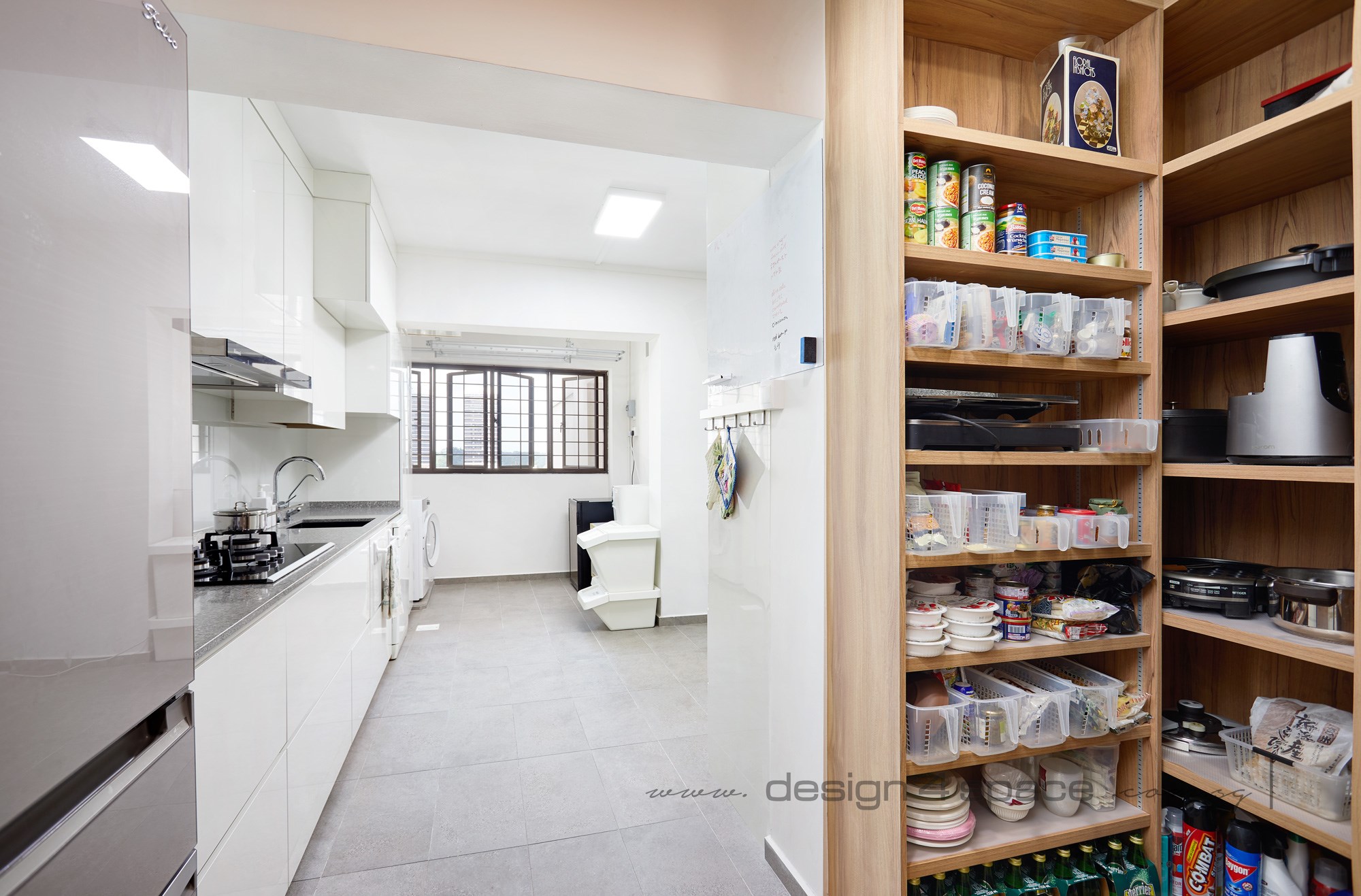 Contemporary Design - Kitchen - HDB 5 Room - Design by Design 4 Space Pte Ltd