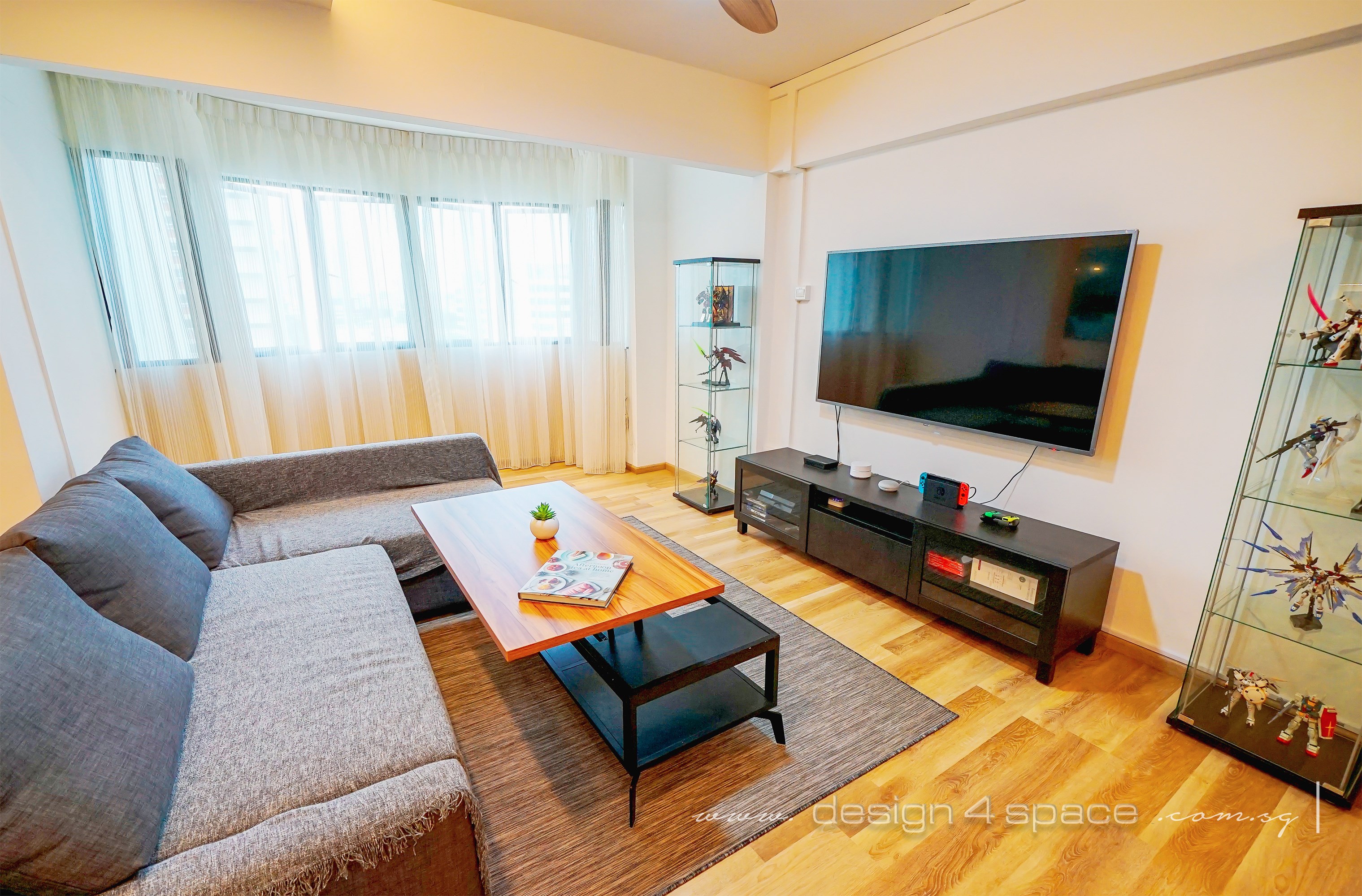 Contemporary Design - Living Room - HDB 5 Room - Design by Design 4 Space Pte Ltd