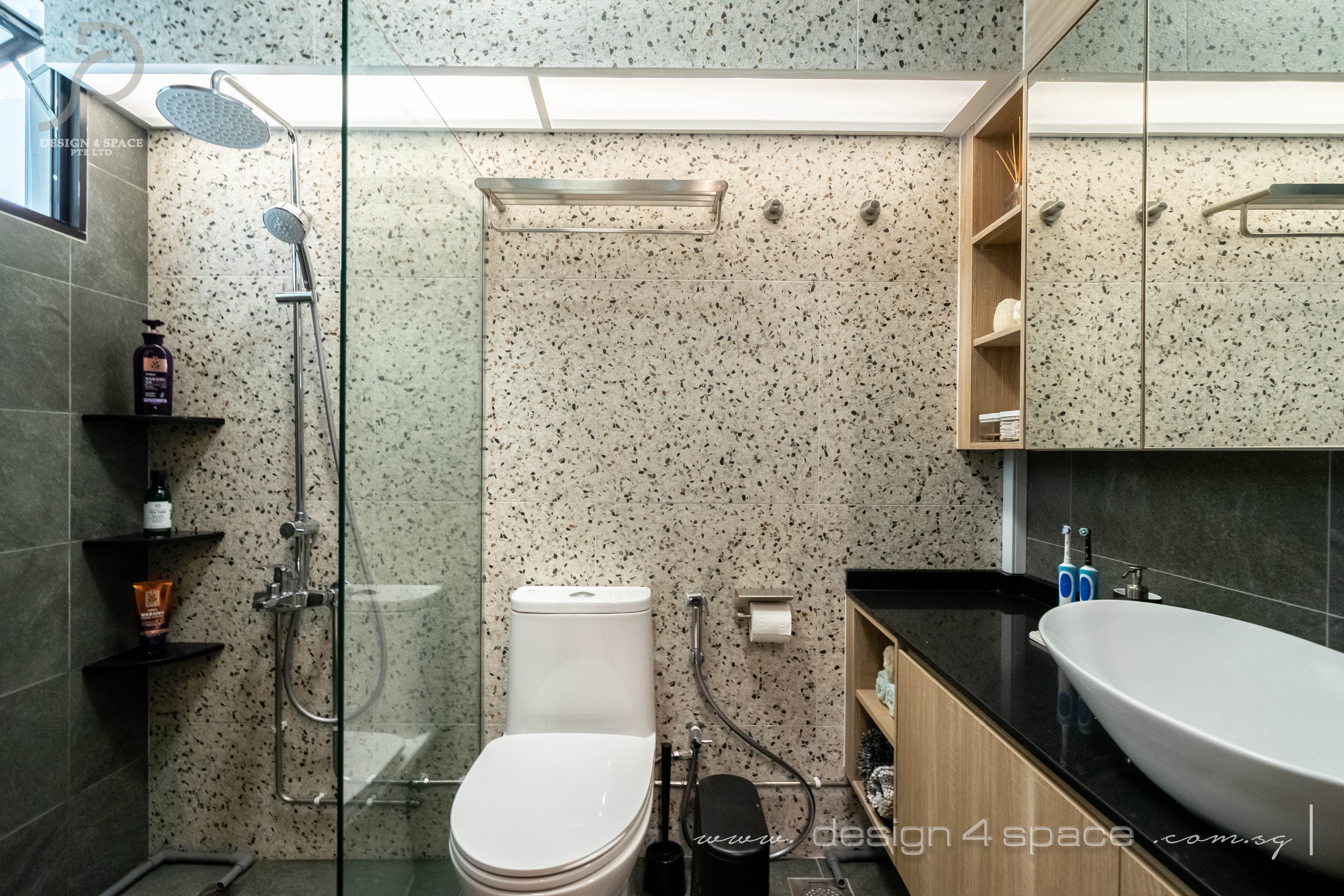 Modern Design - Bathroom - HDB 5 Room - Design by Design 4 Space Pte Ltd