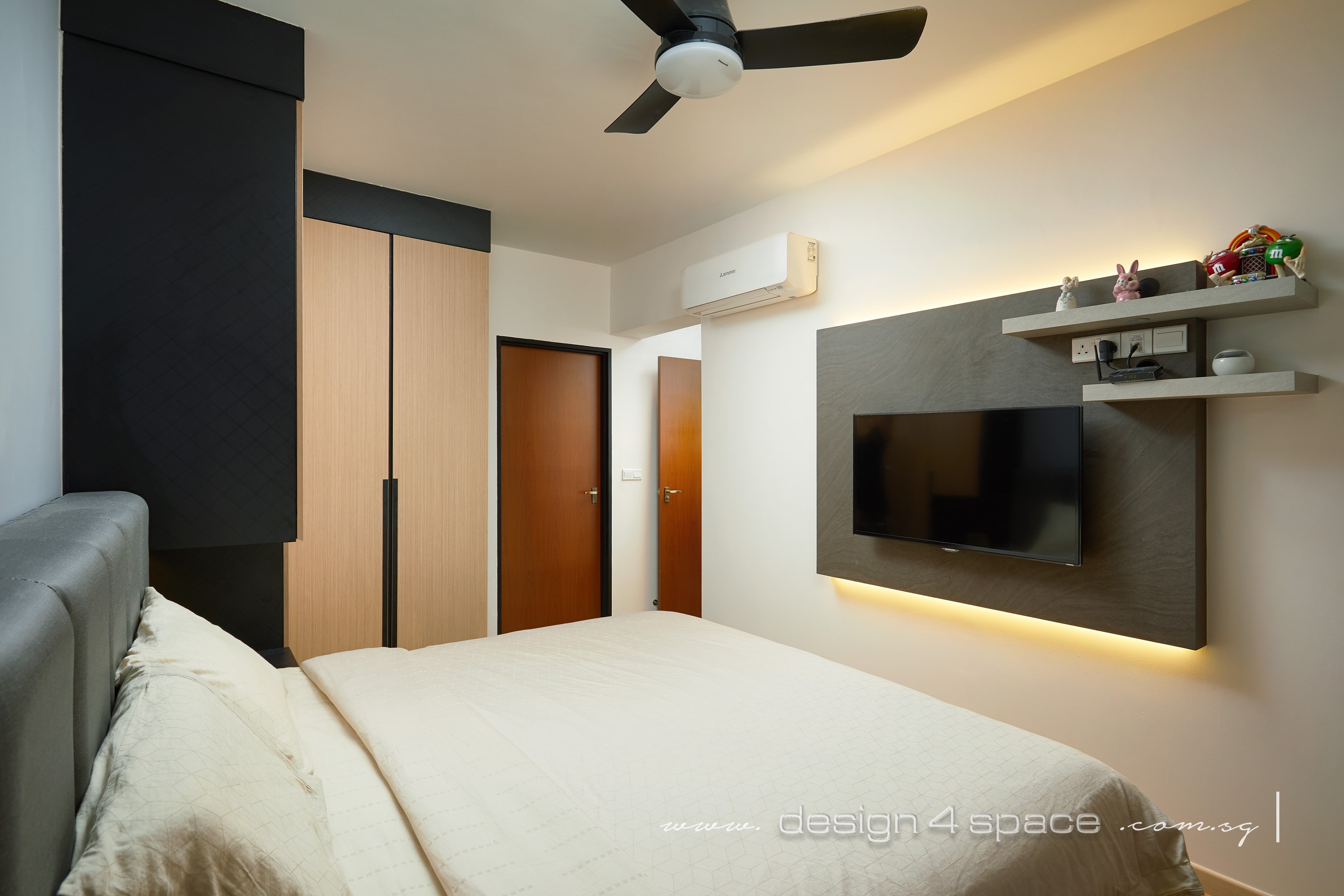 Contemporary, Modern Design - Bedroom - HDB 5 Room - Design by Design 4 Space Pte Ltd