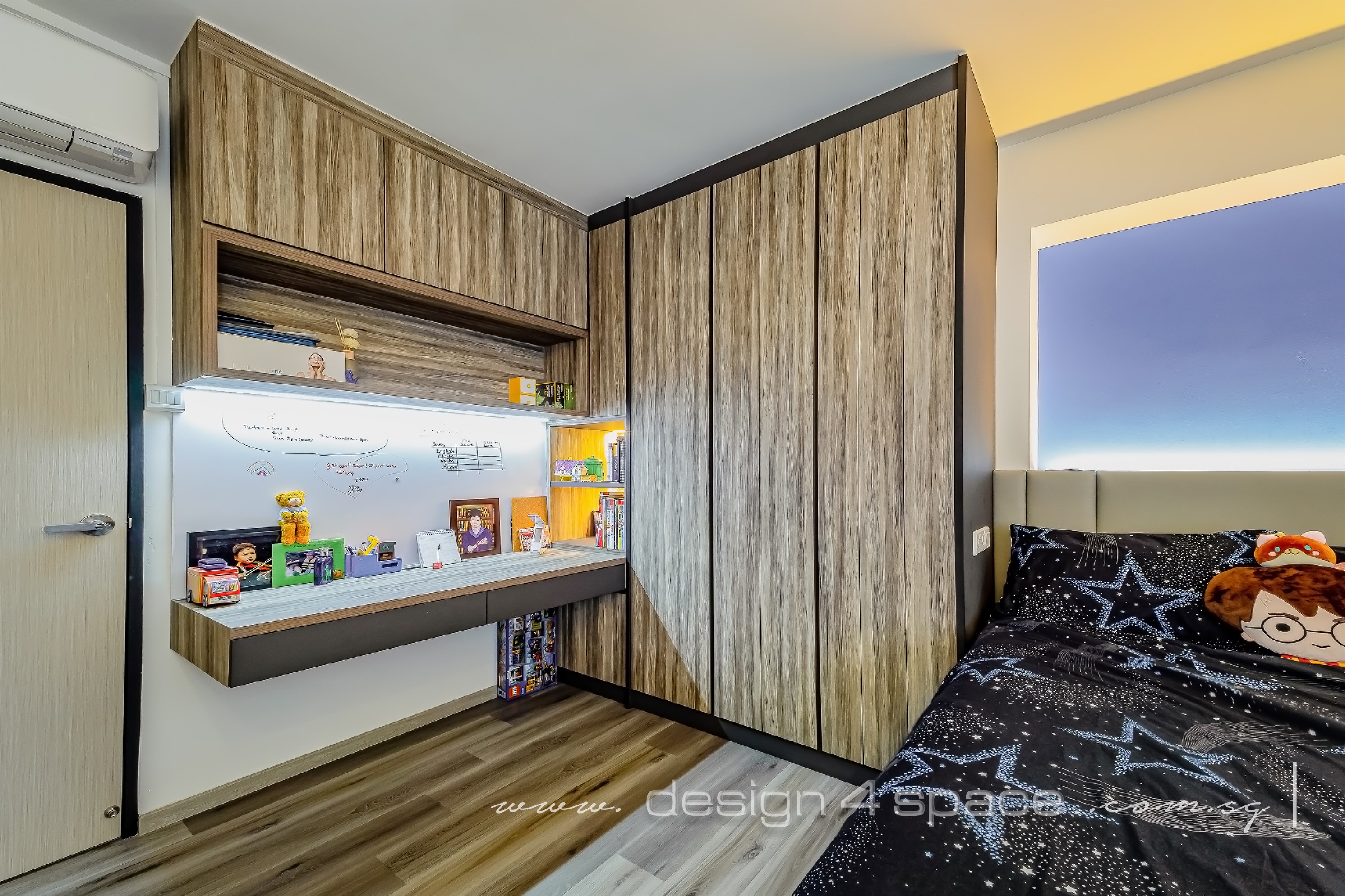 Contemporary, Modern Design - Bedroom - HDB 5 Room - Design by Design 4 Space Pte Ltd