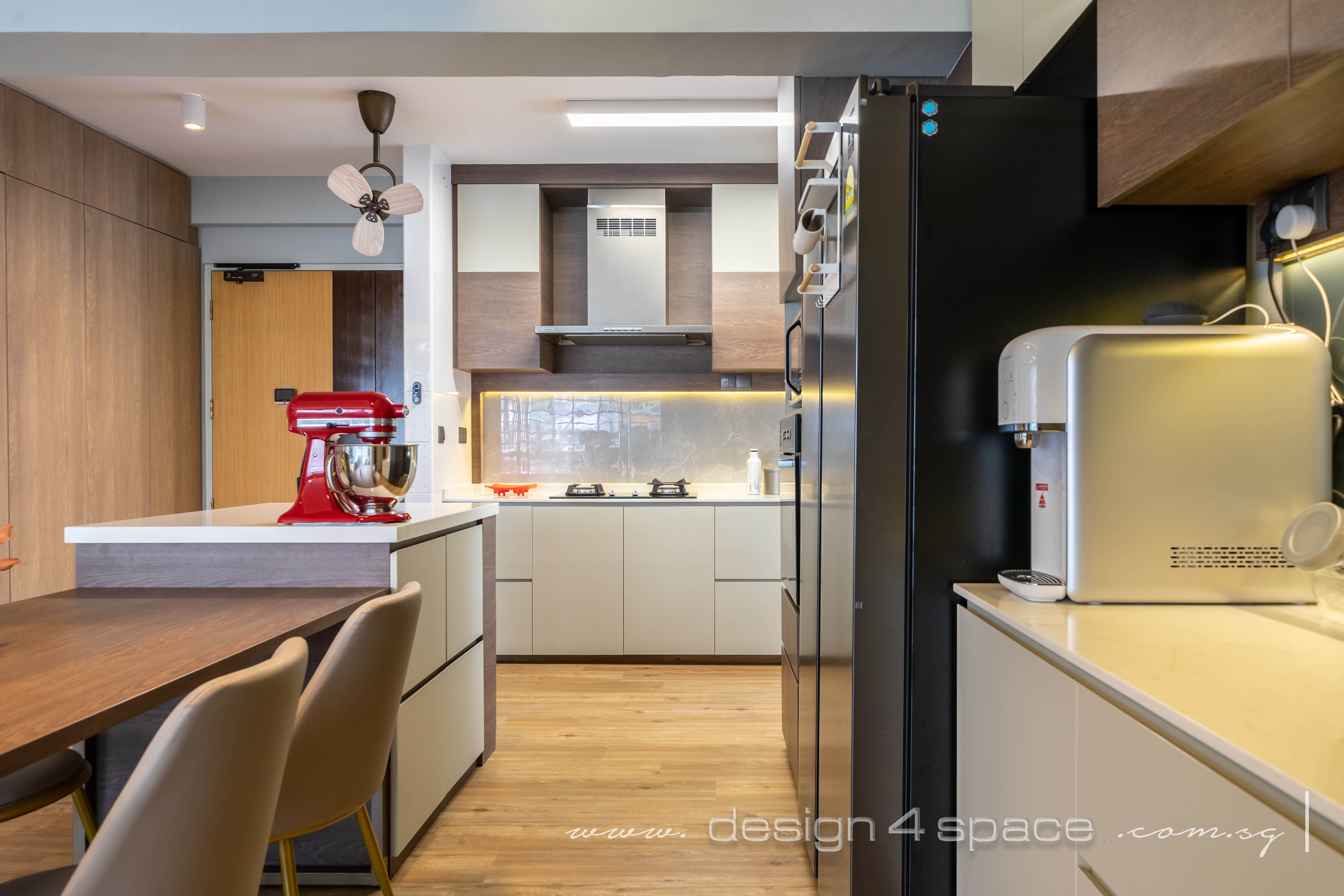 Modern Design - Kitchen - HDB 5 Room - Design by Design 4 Space Pte Ltd