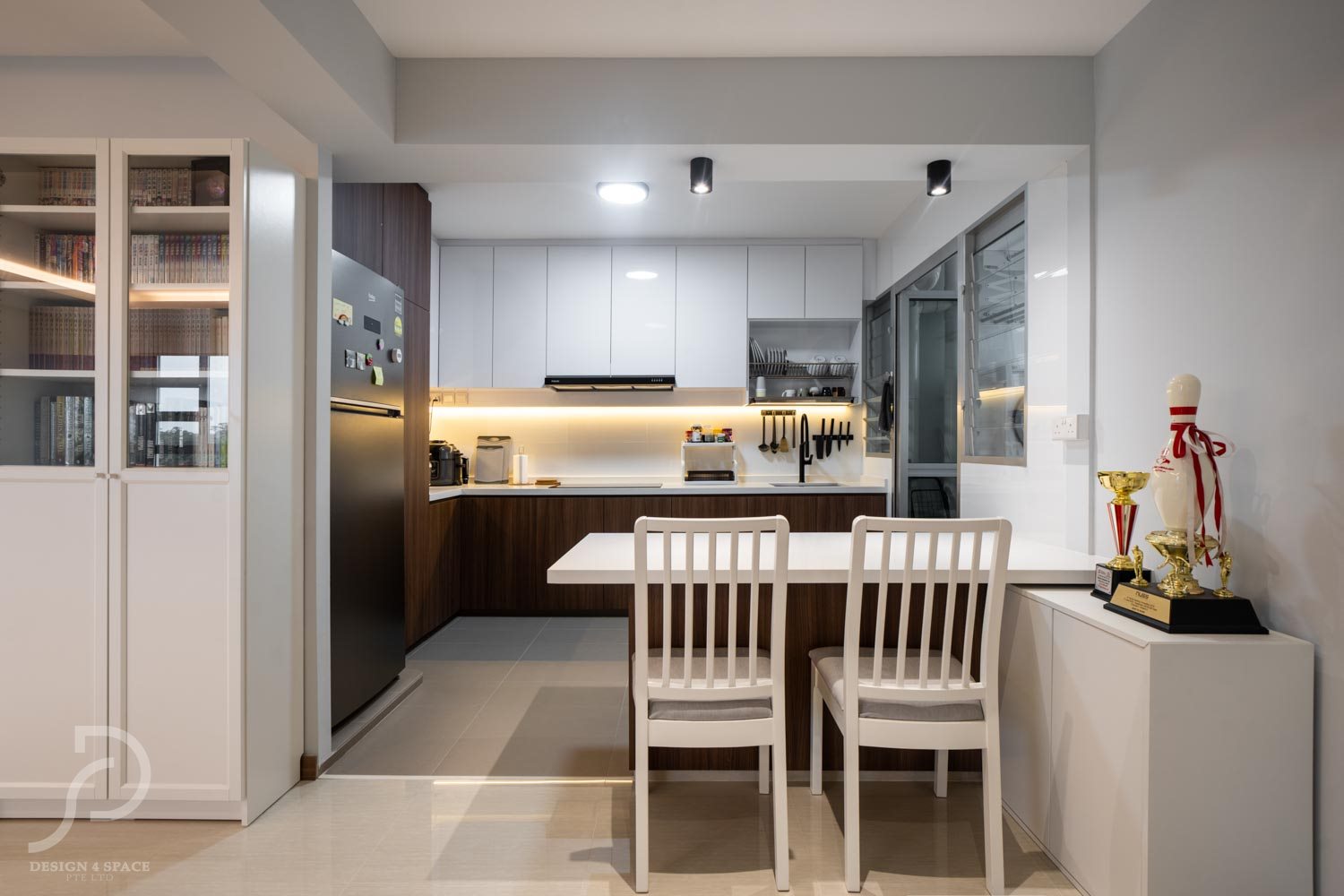 Contemporary, Modern Design - Kitchen - HDB 5 Room - Design by Design 4 Space Pte Ltd