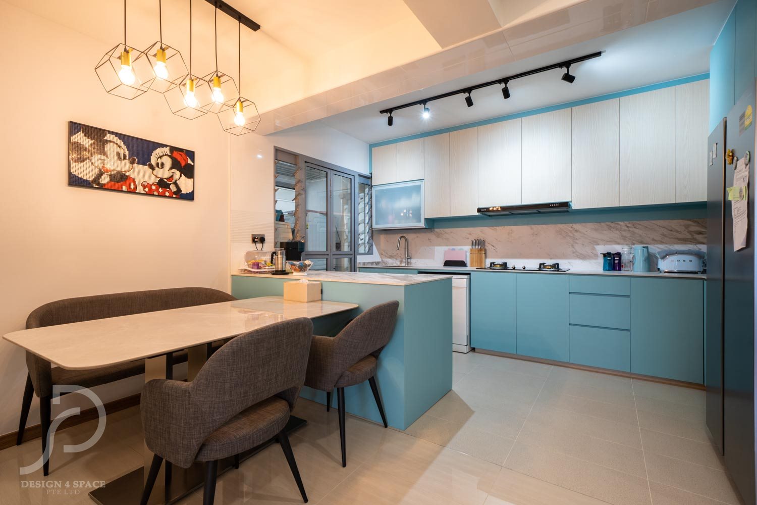 Contemporary, Modern Design - Kitchen - HDB 5 Room - Design by Design 4 Space Pte Ltd