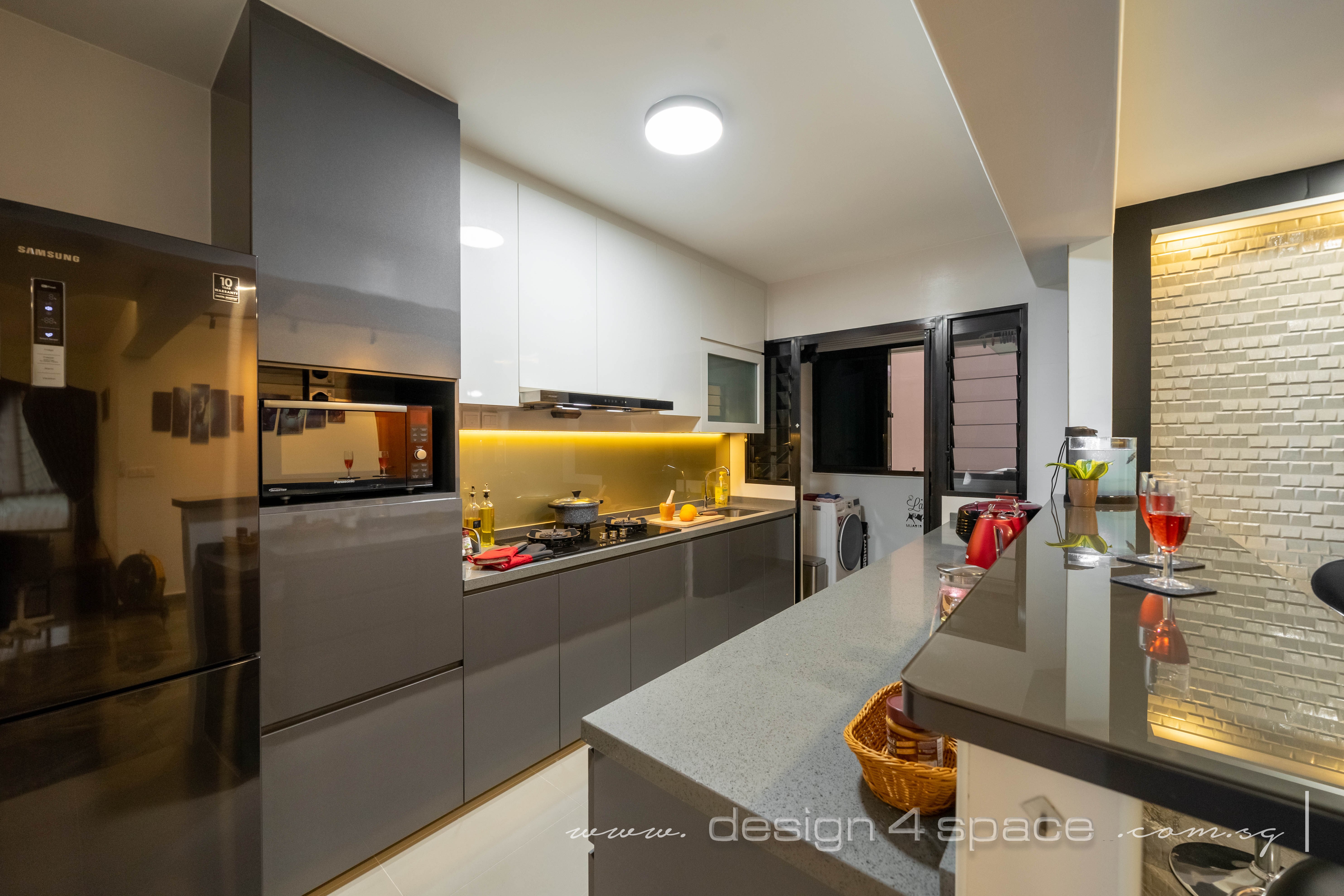 Contemporary Design - Kitchen - HDB 5 Room - Design by Design 4 Space Pte Ltd